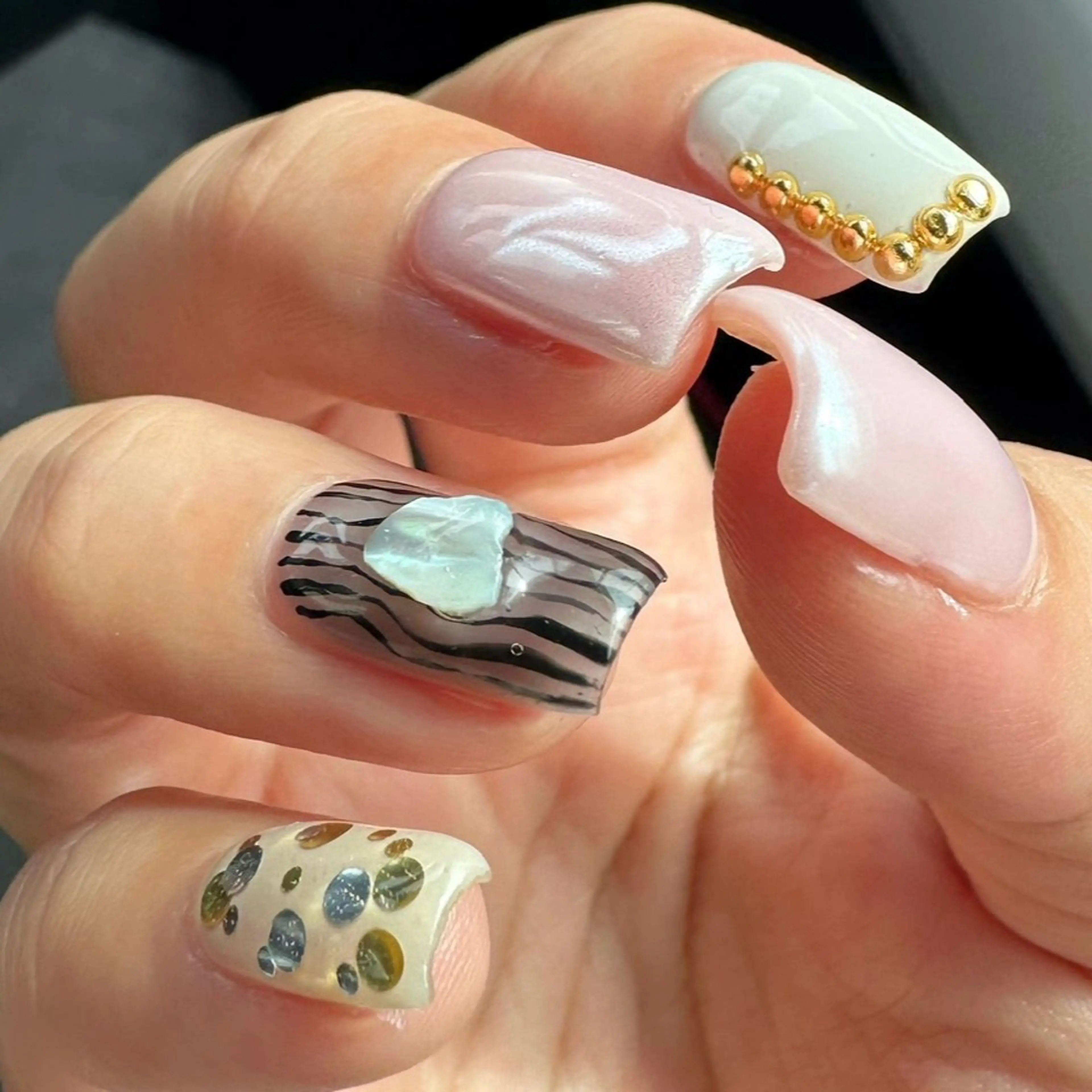 ミディアム M.wish太田川店 💅🏼Arisaのネイルデザイン