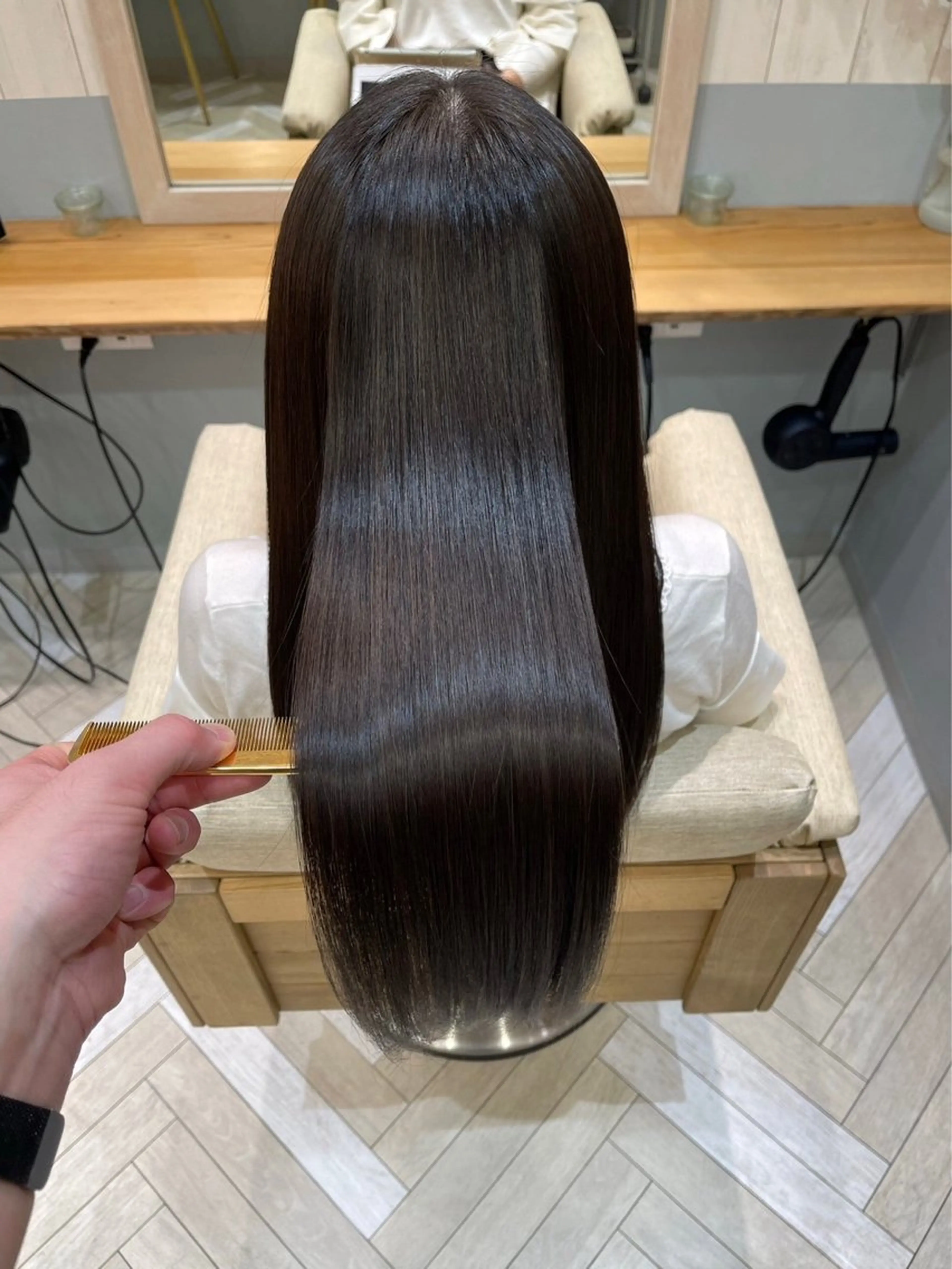 髪質改善✨縮毛矯正 + カット + トリートメントの写真