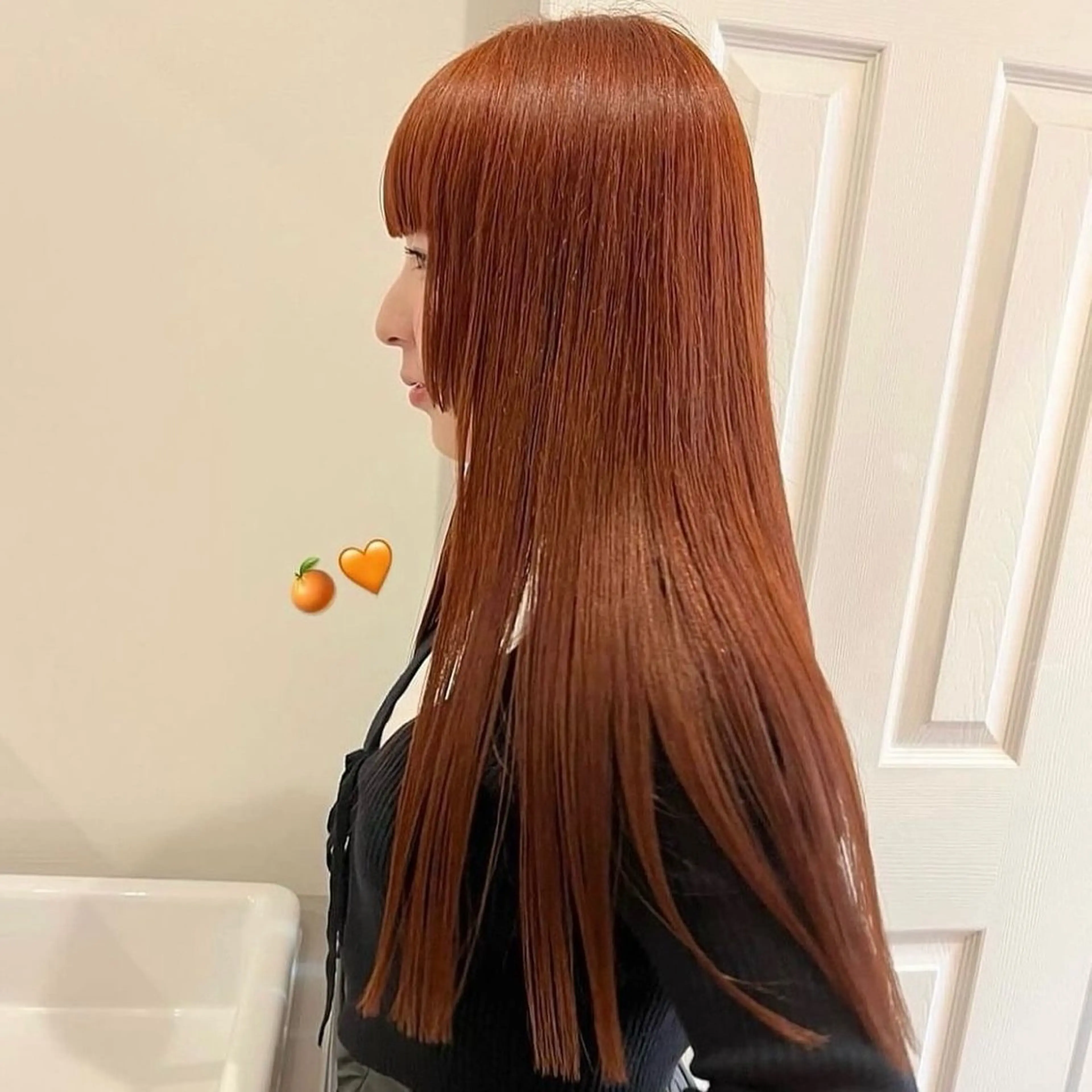 ロング カラー ブリーチ ダブルカラー ブリーチなしカラー オレンジ カット ヘアカラー arisa/暖色 /伏見/レイヤーのヘアスタイル