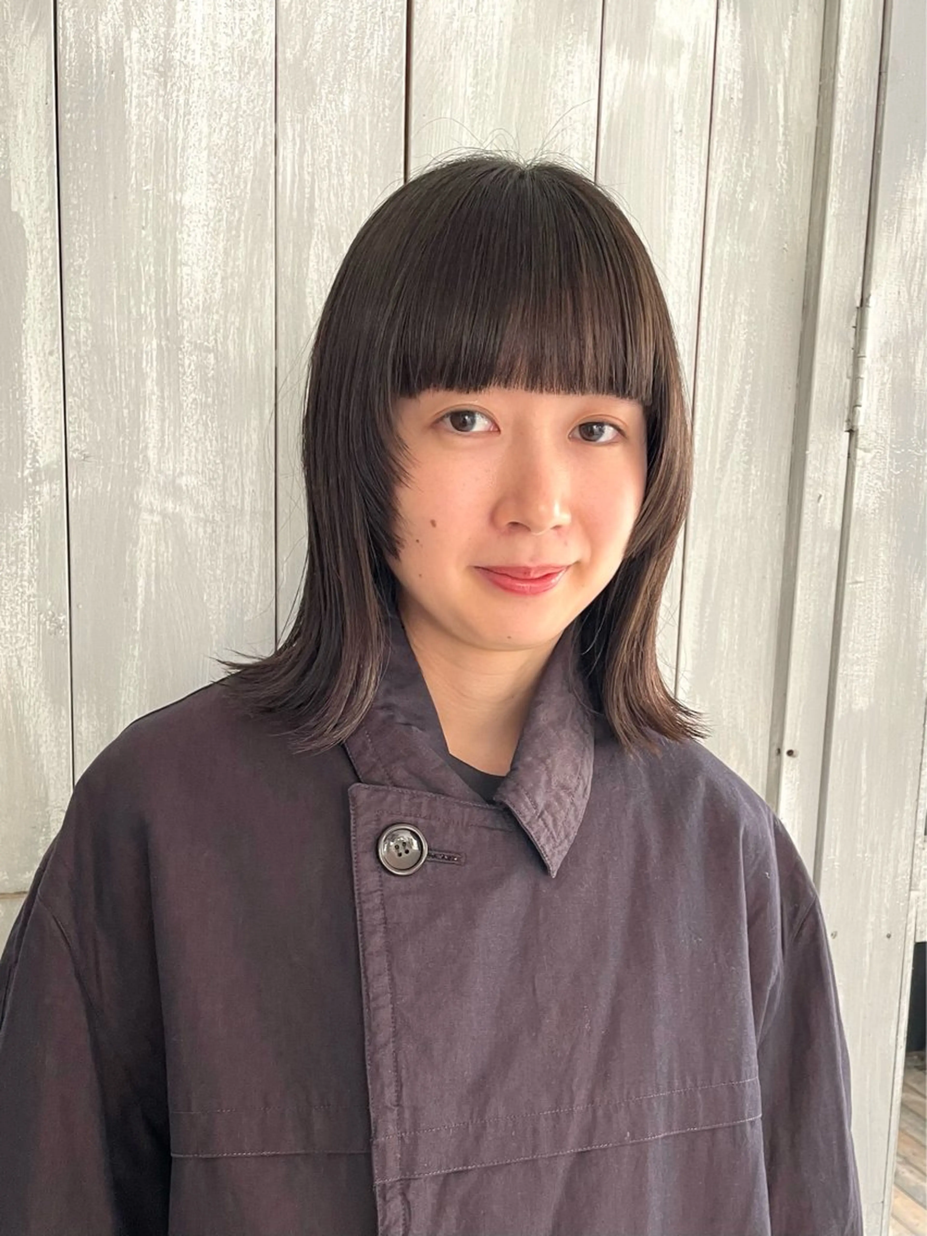 ミディアム カラー 塩谷 雪花のヘアスタイル