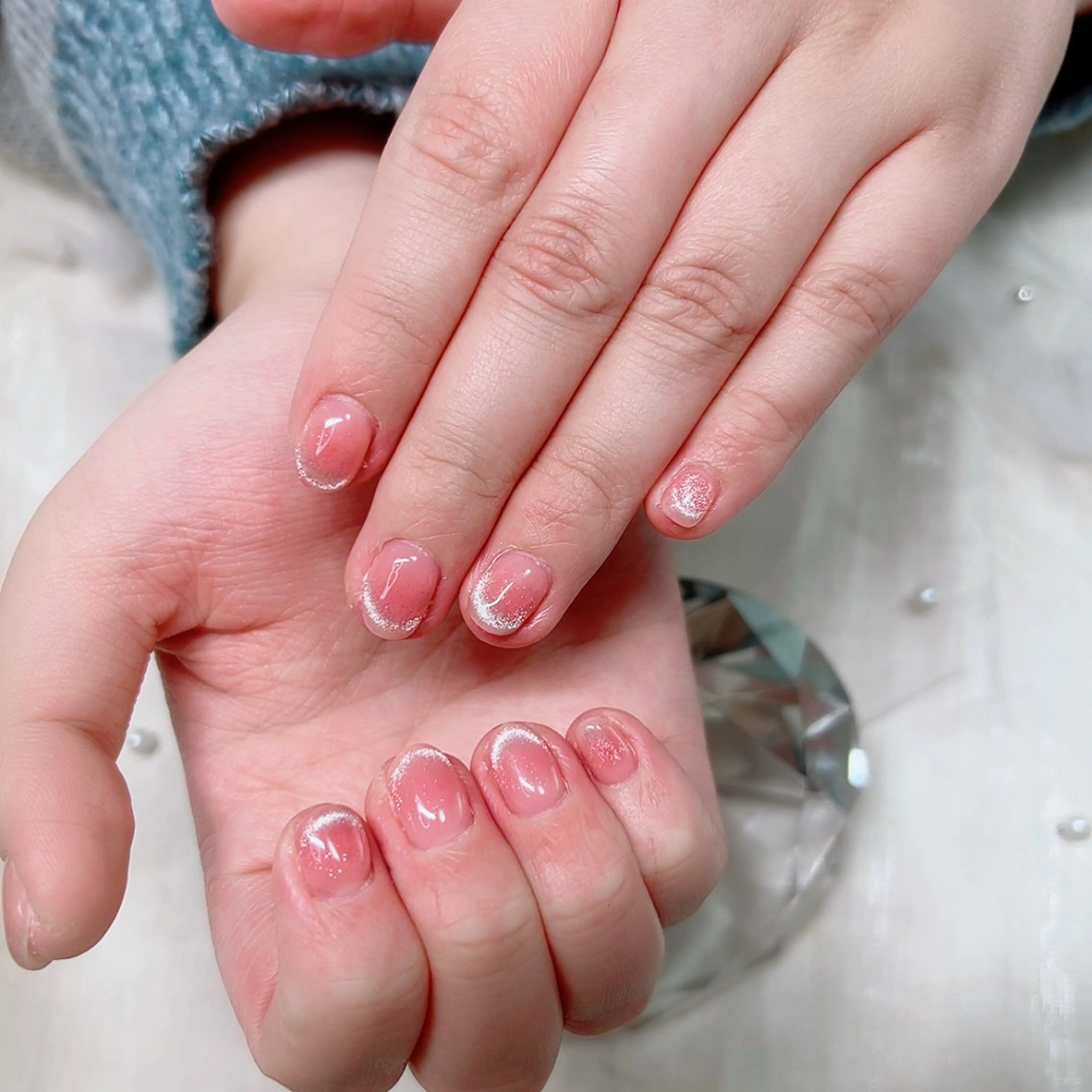 ネイル チークネイル マグネットネイル バレンタイン ハンドネイル Cute Tips nailのネイルデザイン