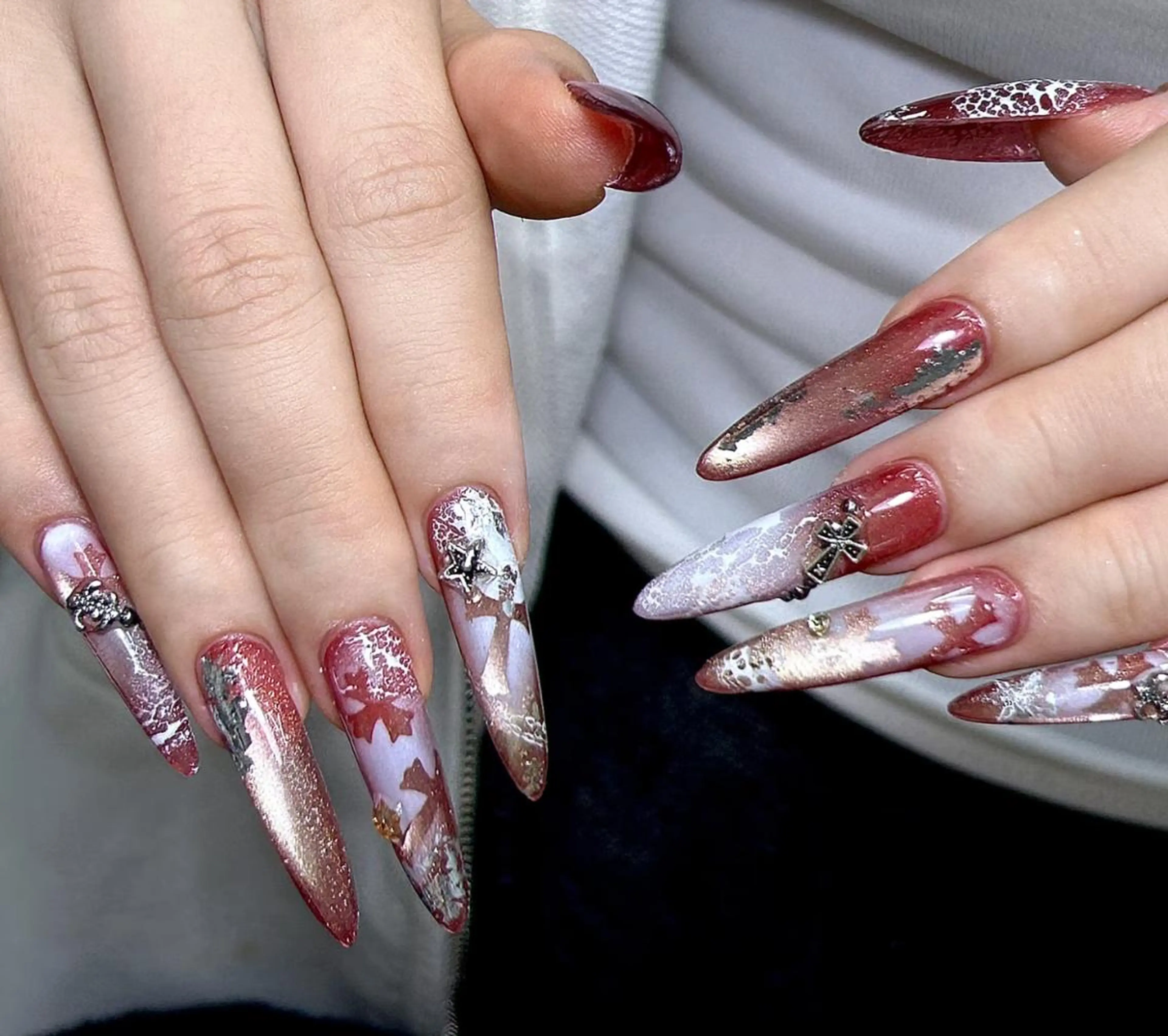 ネイル Pure&Rich Nailのネイルデザイン