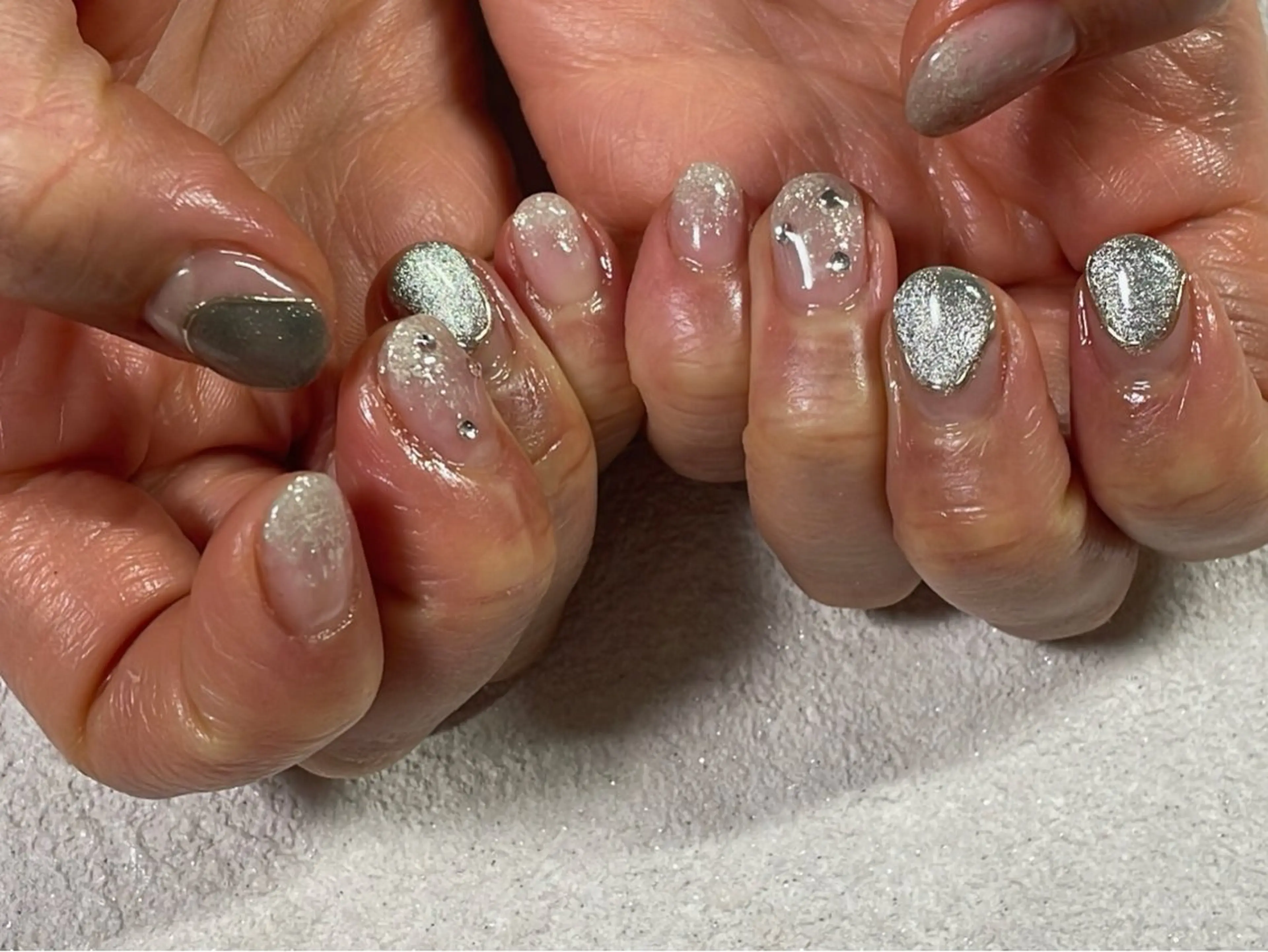 ネイル オーロラネイル フットネイル フレンチネイル ジェルネイル 韓国ネイル ハンドネイル kiki nail 二子玉川のネイルデザイン