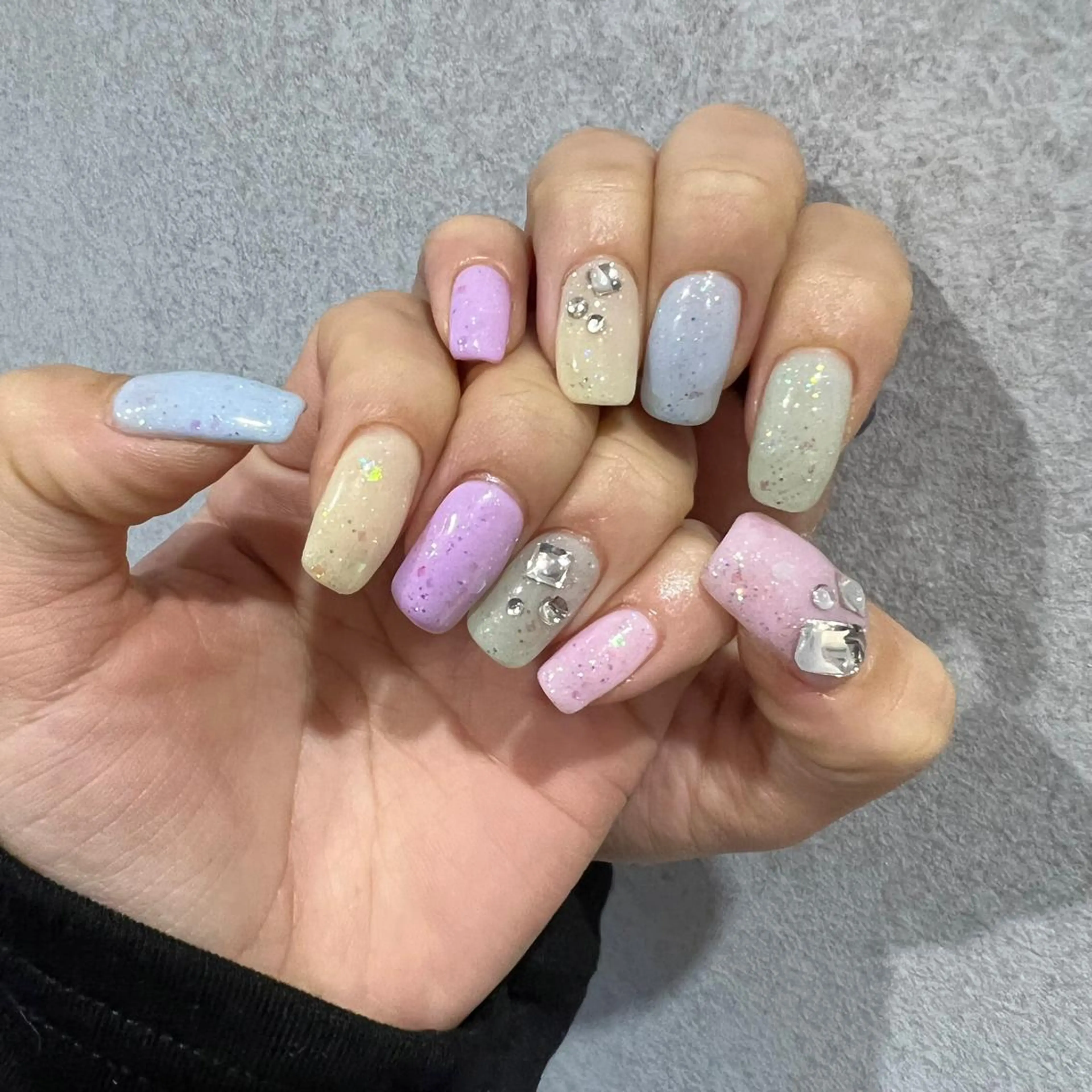 ネイル ハンドネイル ハンドケア amiLe 🎀yuunaのネイルデザイン