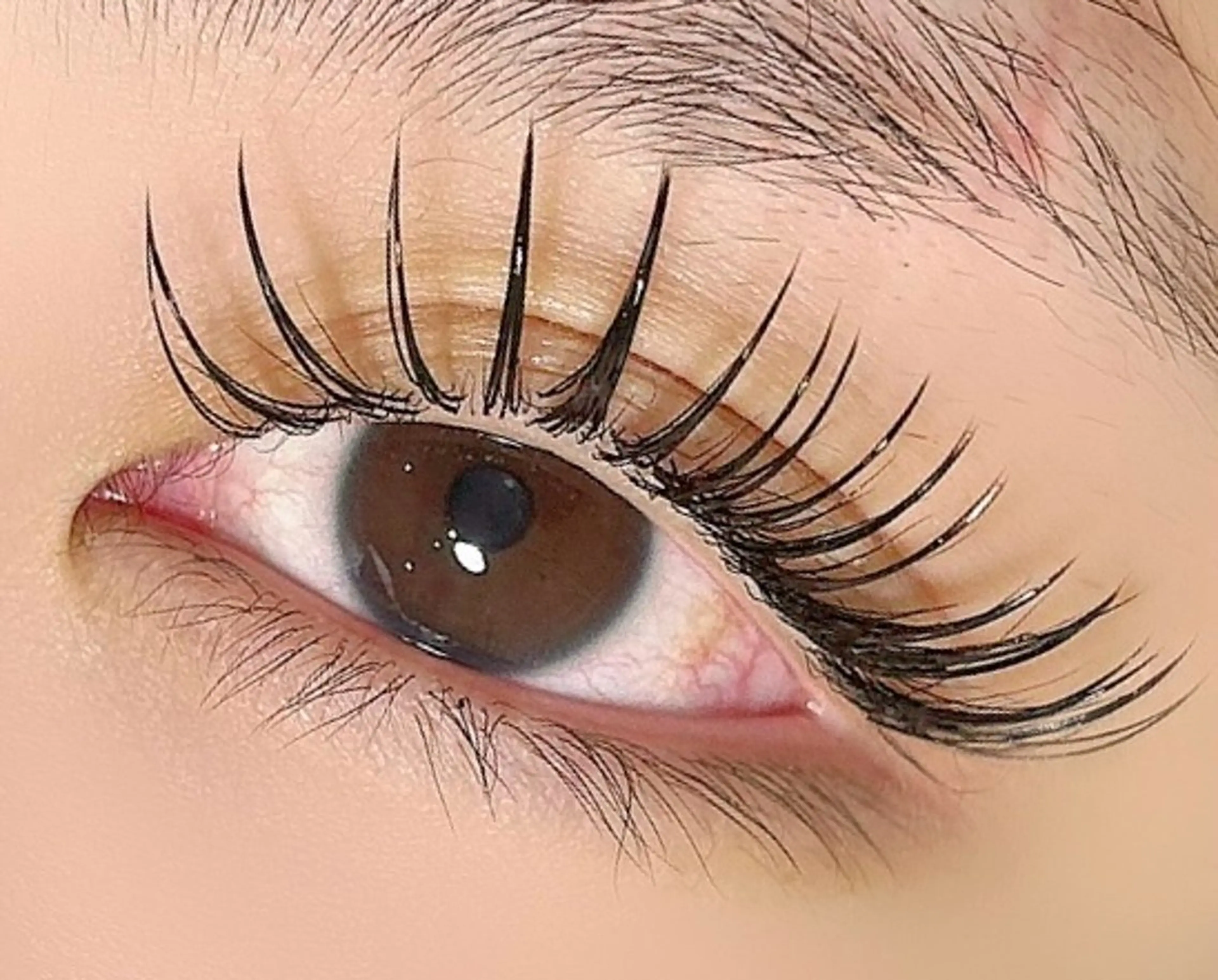 マツエク・マツパ 束感まつ毛 マツエク apopi's所属・真夜中のまつ毛 APOPI'Sのマツエク・マツパデザイン