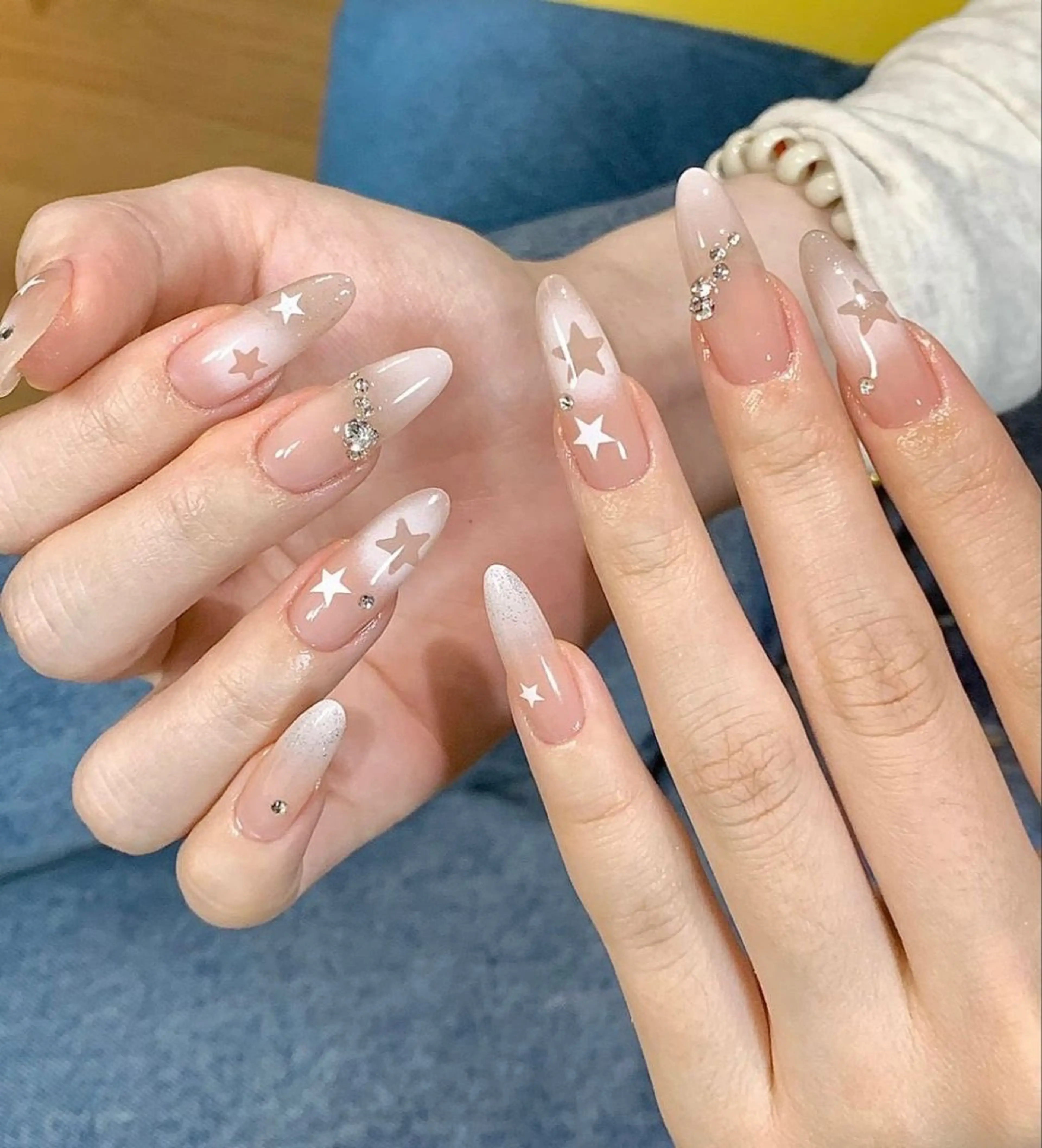ネイル オーロラネイル ブルー チークネイル フットネイル フレンチネイル ハンドネイル NAILS168 チップ長さ出し専門店のネイルデザイン