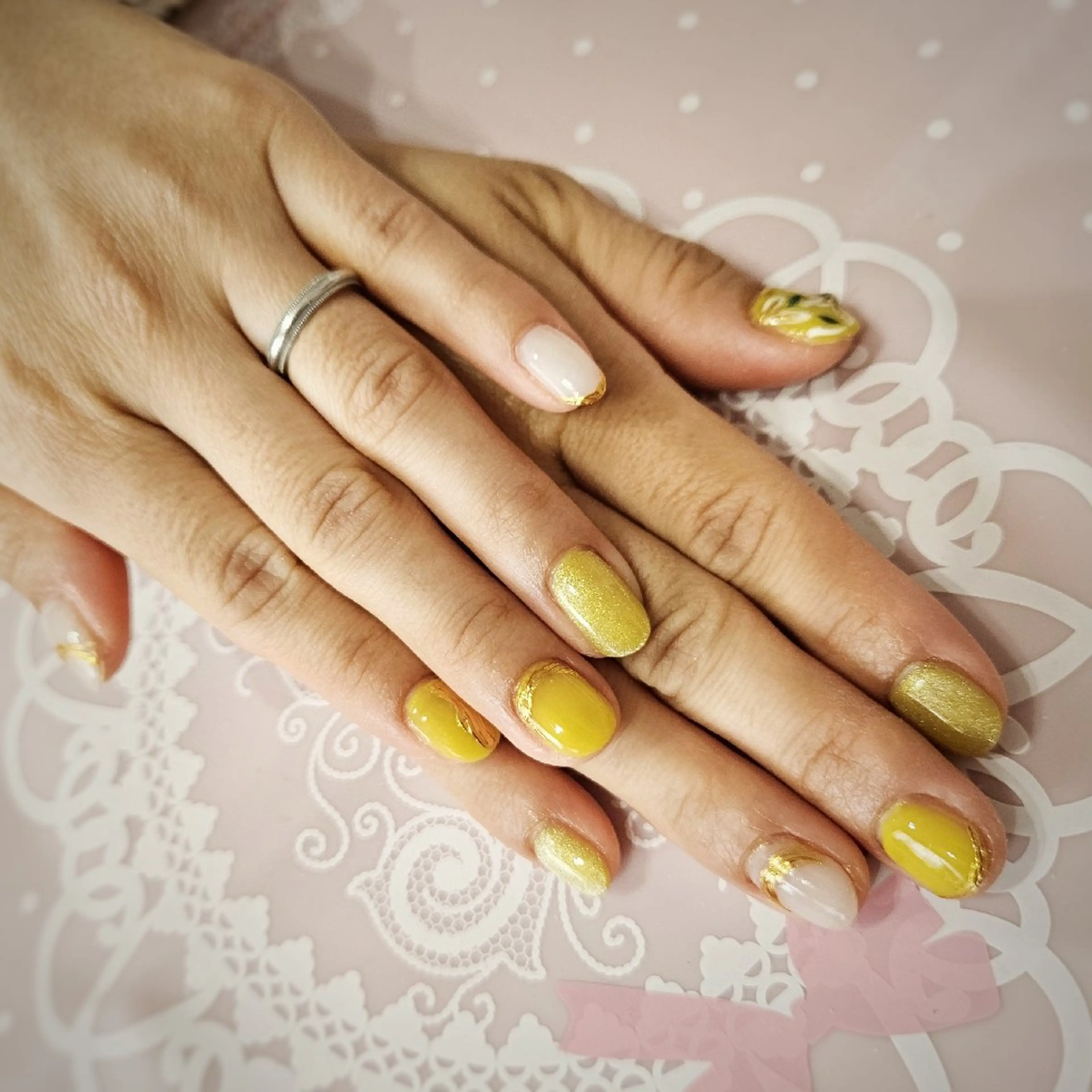 ネイル アートネイル ミラーネイル Y. Saoriのネイルデザイン