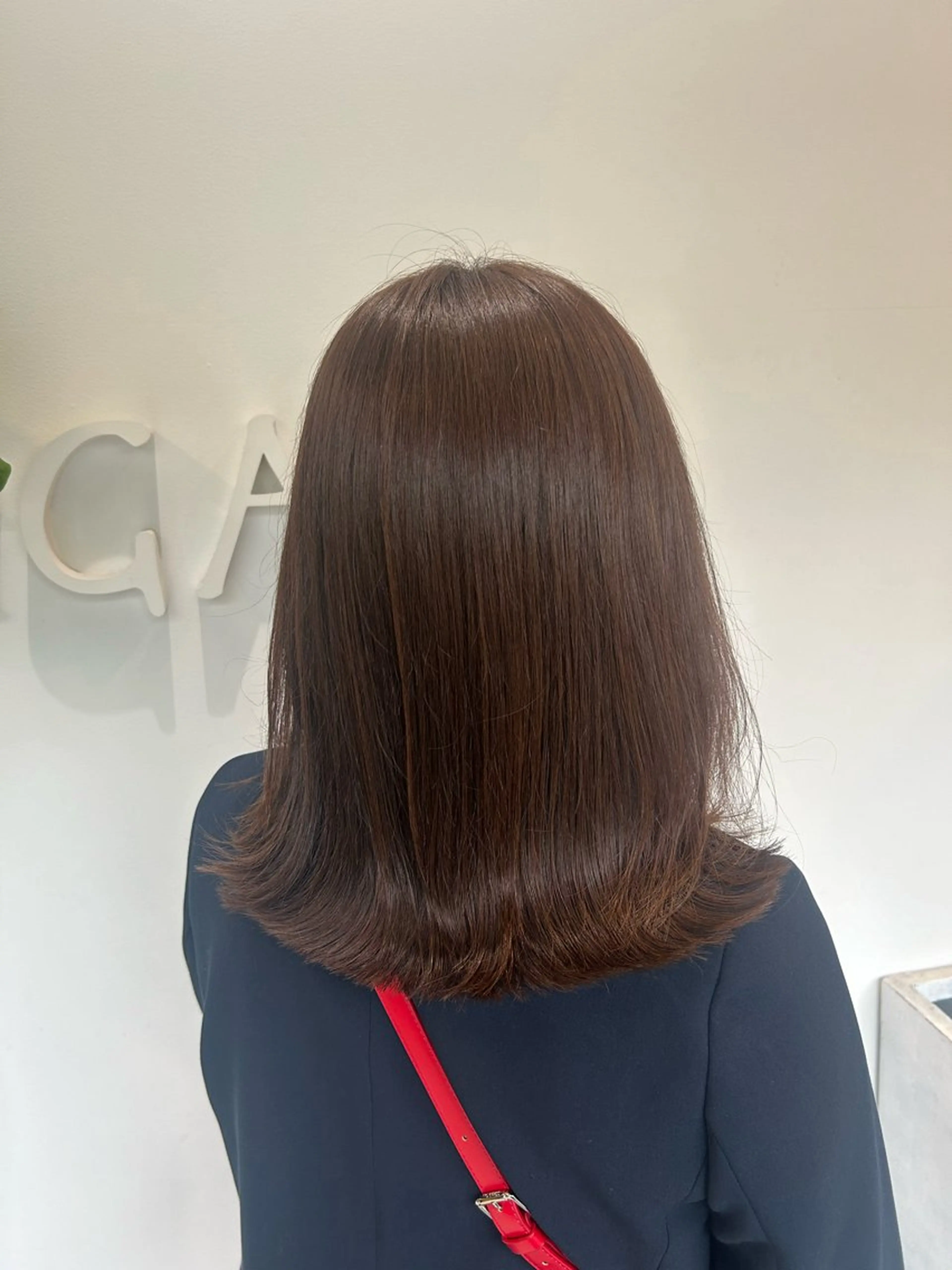 ミディアム ラベンダーブラウン レイヤーカット ツヤ感カラー /mei✨️のヘアスタイル