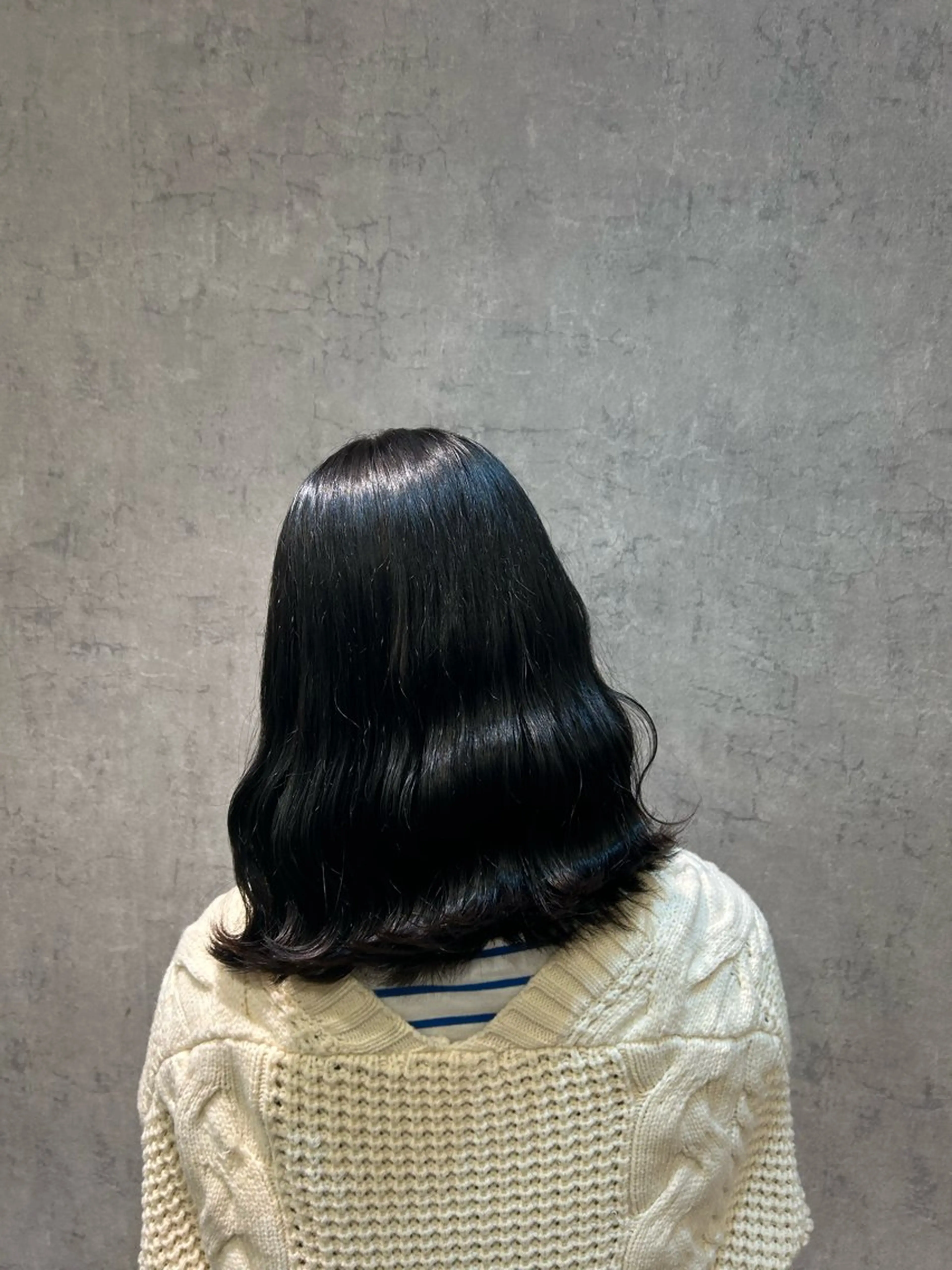 ミディアム カラー suri-ru hair【スリールヘアー】所属・FURUSAWA AOIのヘアスタイル