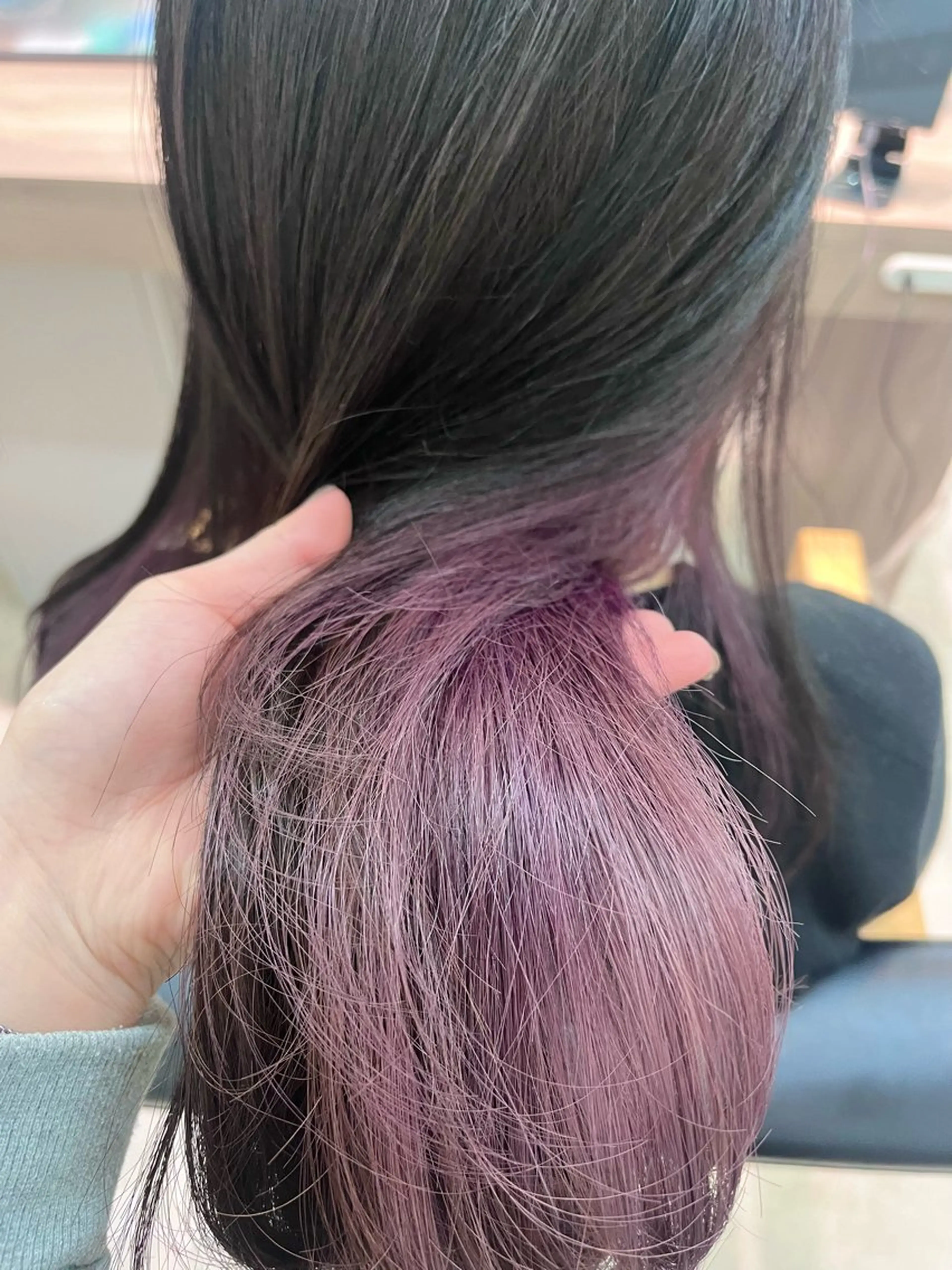 セミロング ピンクラベンダー ﾚｲﾔｰ🩵透明感 ೀユイ🌙のヘアスタイル