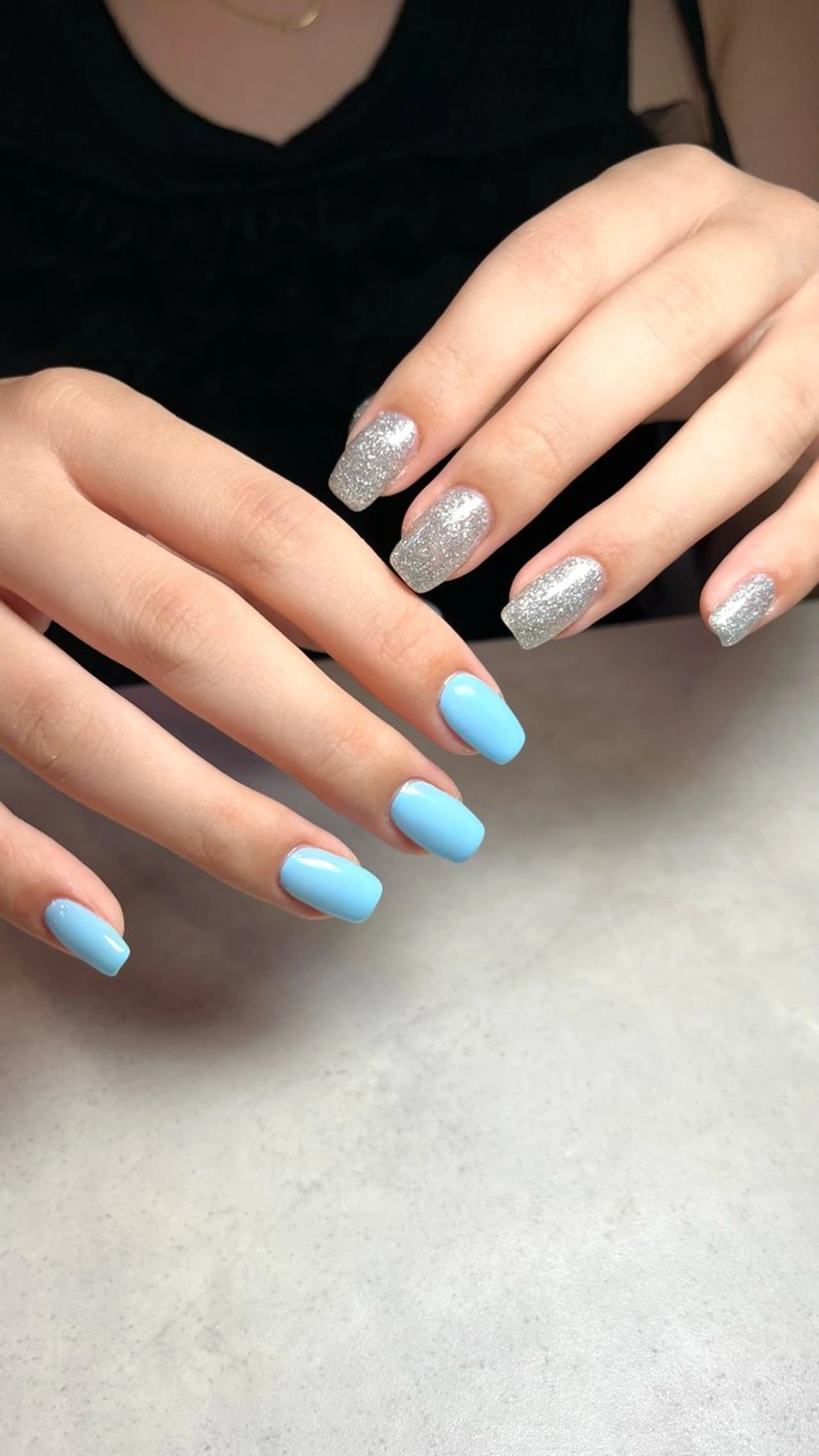 ネイル フラッシュネイル ラメ(グリッター) ラメグラデーション ワンカラーネイル 🌻Sunrich Fuka🌻のネイルデザイン