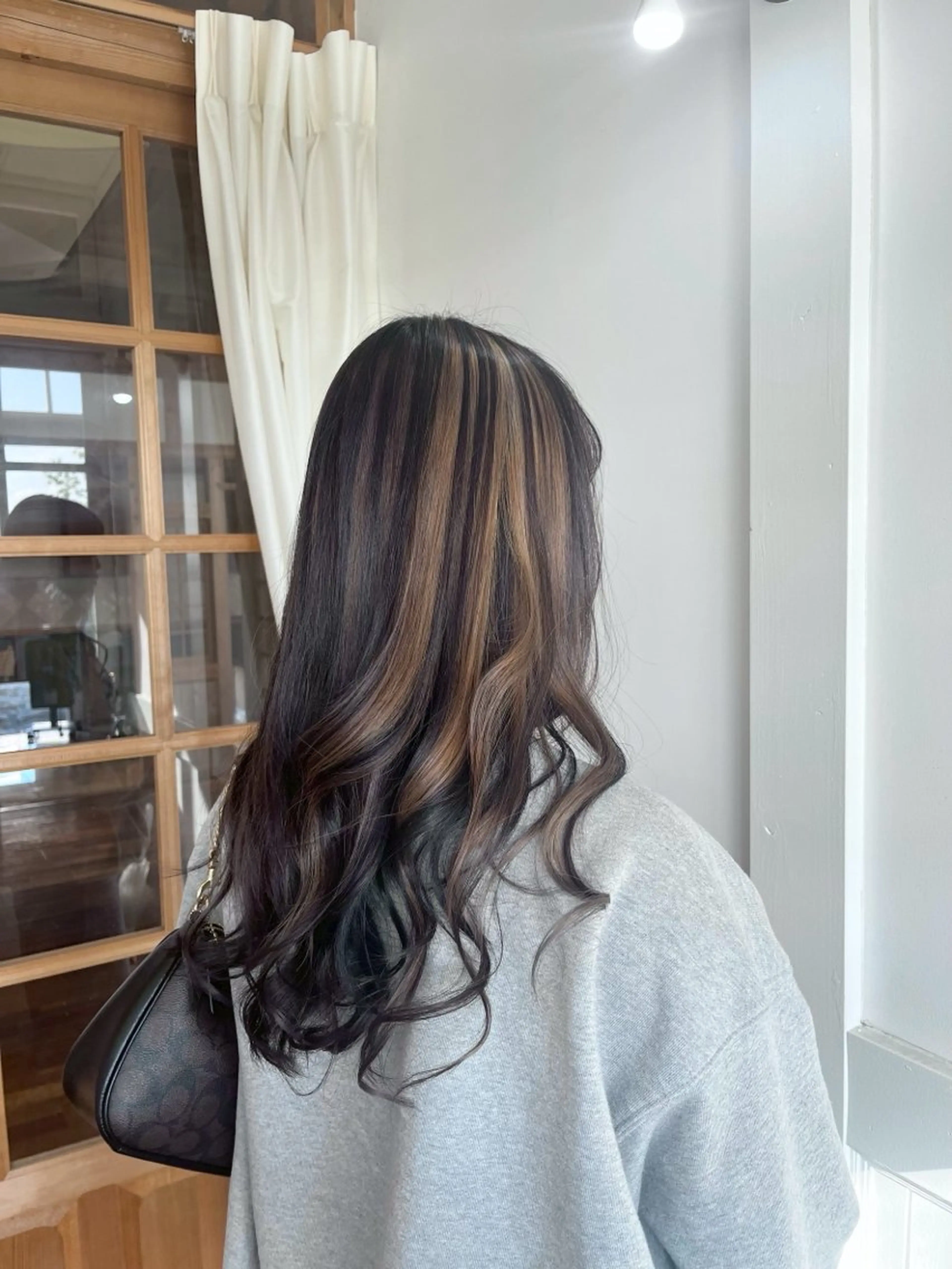 【白髪ぼかしもOK】ハイライト+カラー+シナジートリートメントの写真