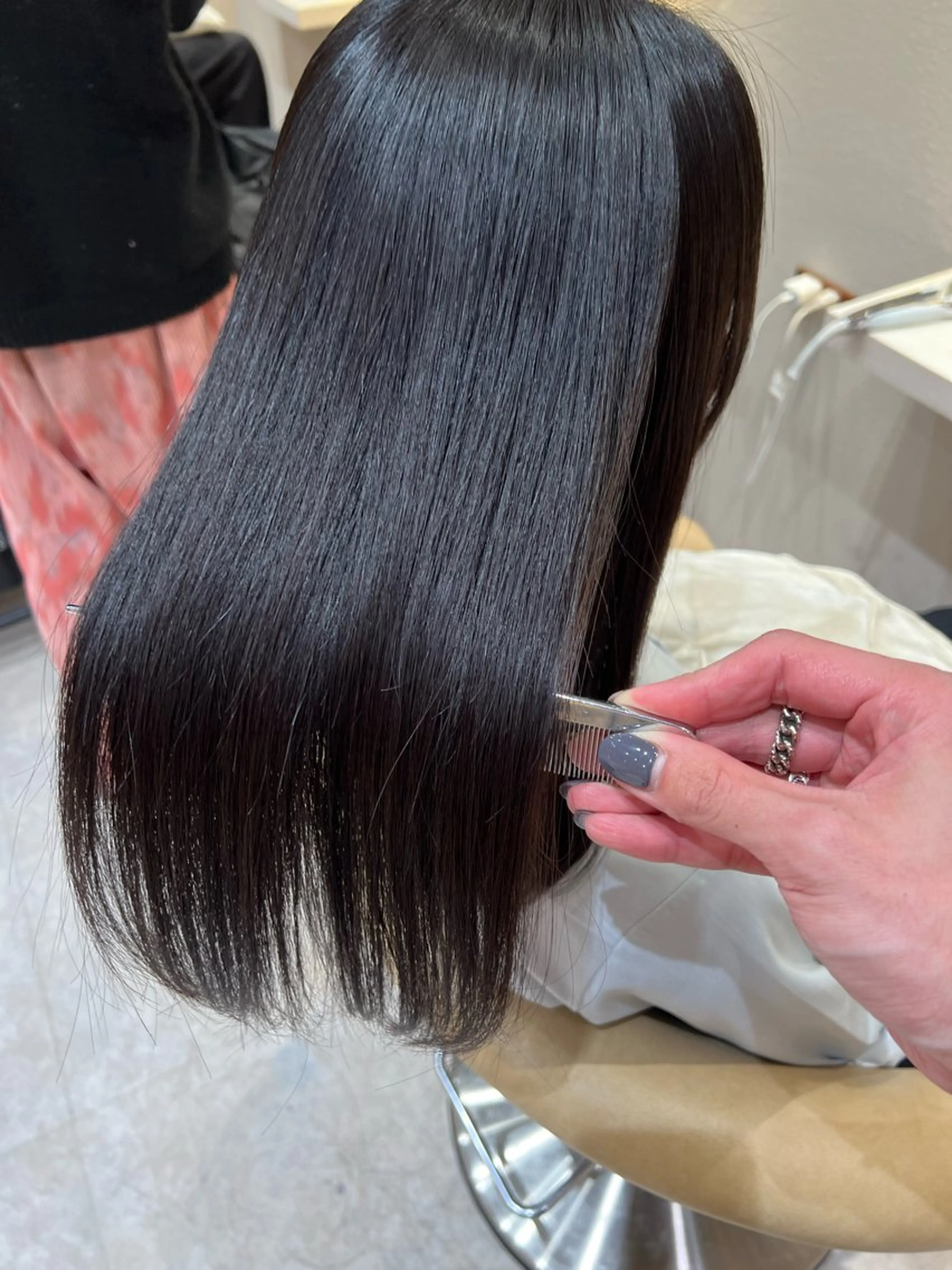 セミロング カラー カット ヘアカラー トリートメント レイヤーカット/ 顔周り 五島巨幹のヘアスタイル