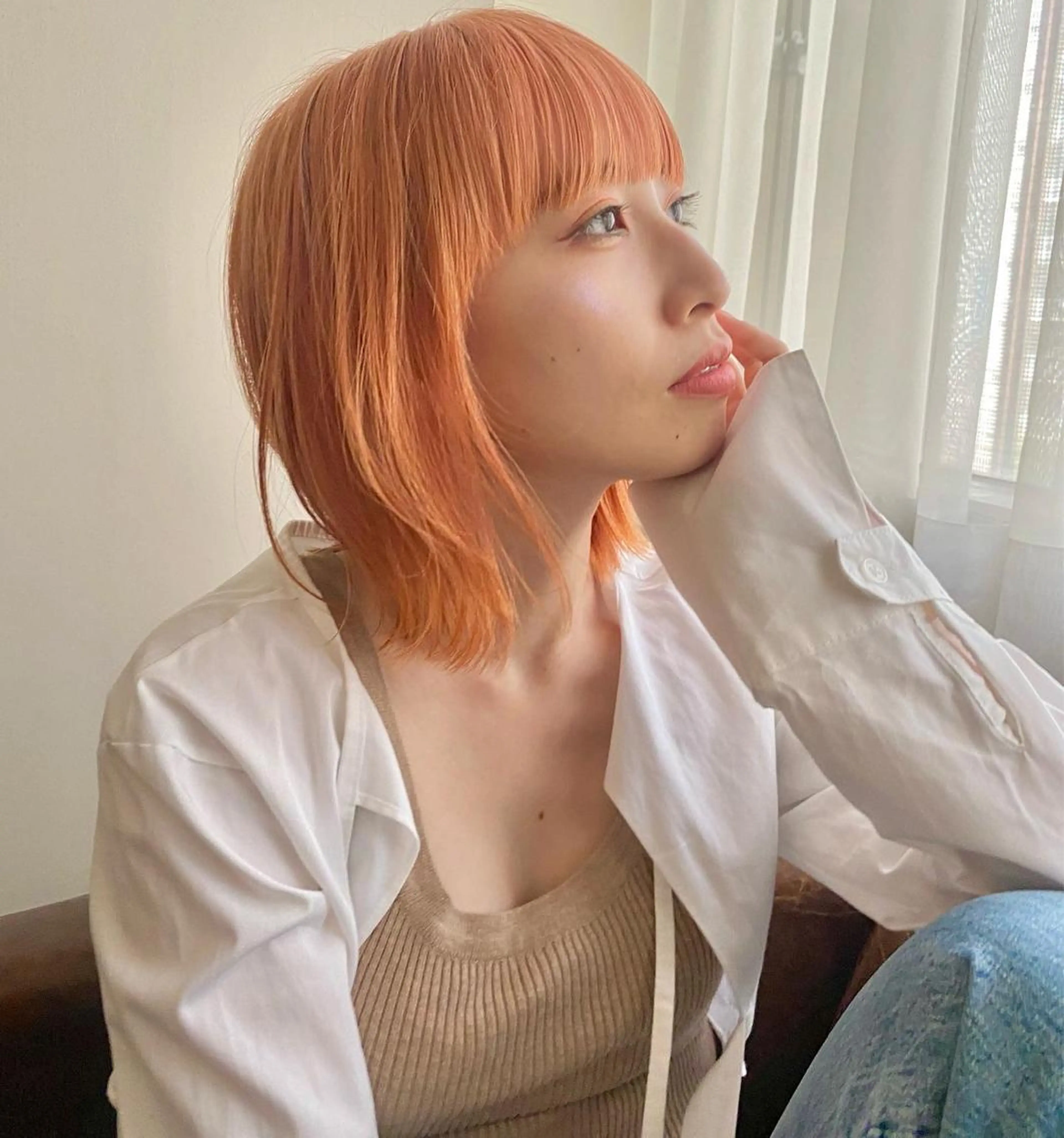 ミディアム カラー カット ヘアカラー トリートメント 梅田ハイトーン チダ ヒナノのヘアスタイル