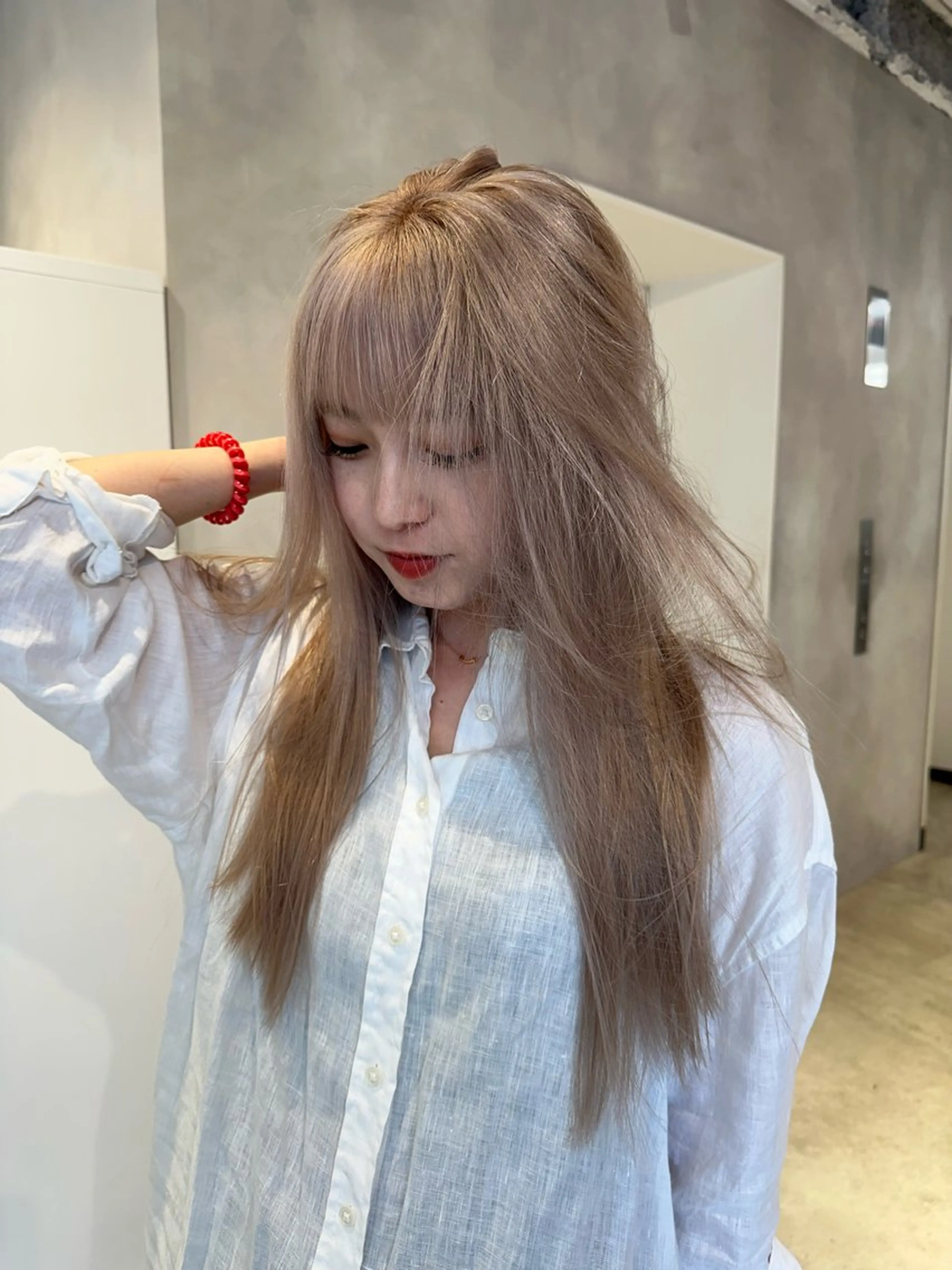 ロング カラー ブリーチ ブロンド カット ヘアカラー トリートメント ハイトーン/ショート /akane🐰♥️のヘアスタイル