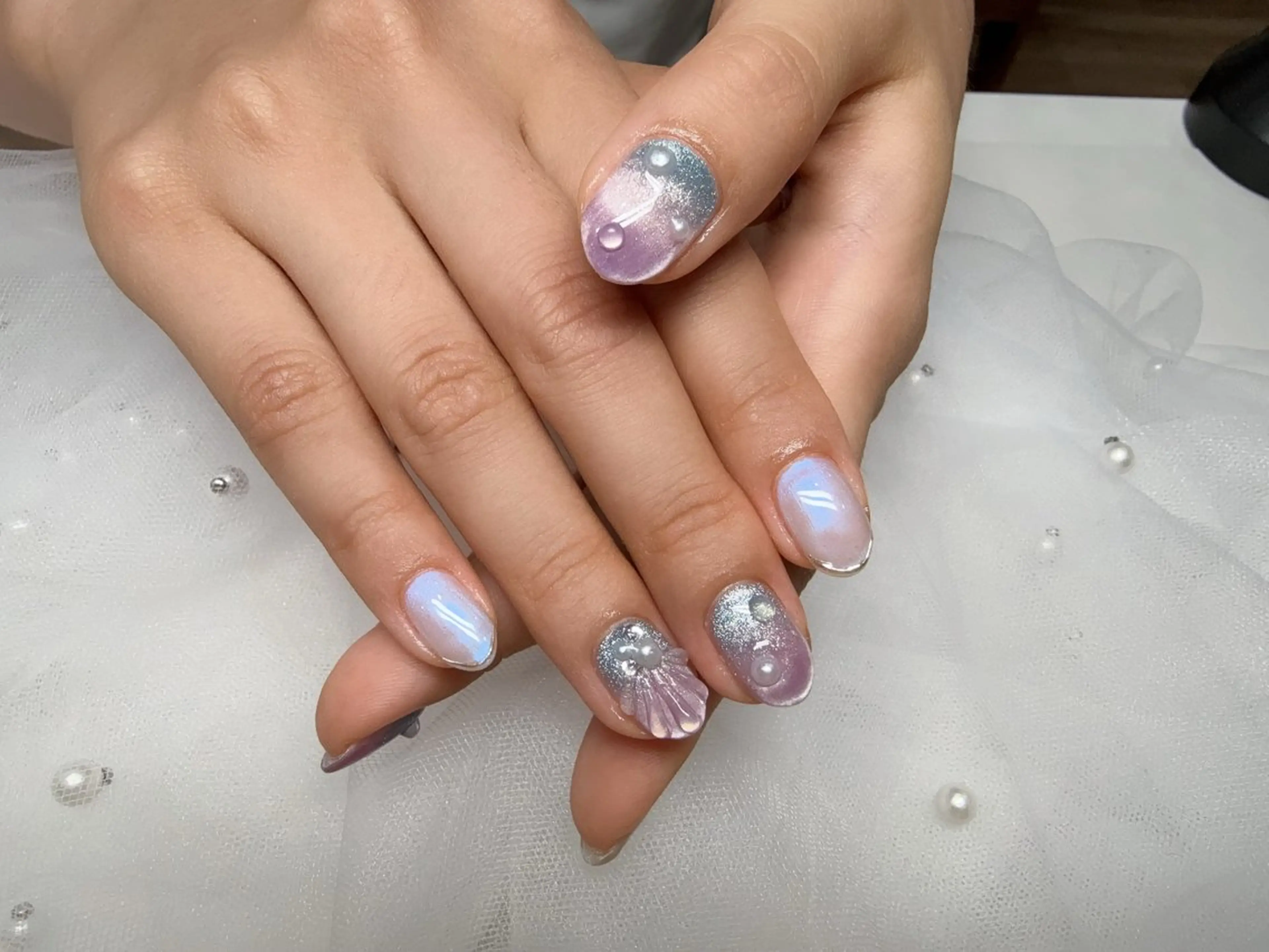 ネイル ハンドネイル Fairyフェアリーネイルサロン所属・シズ セキのネイルデザイン