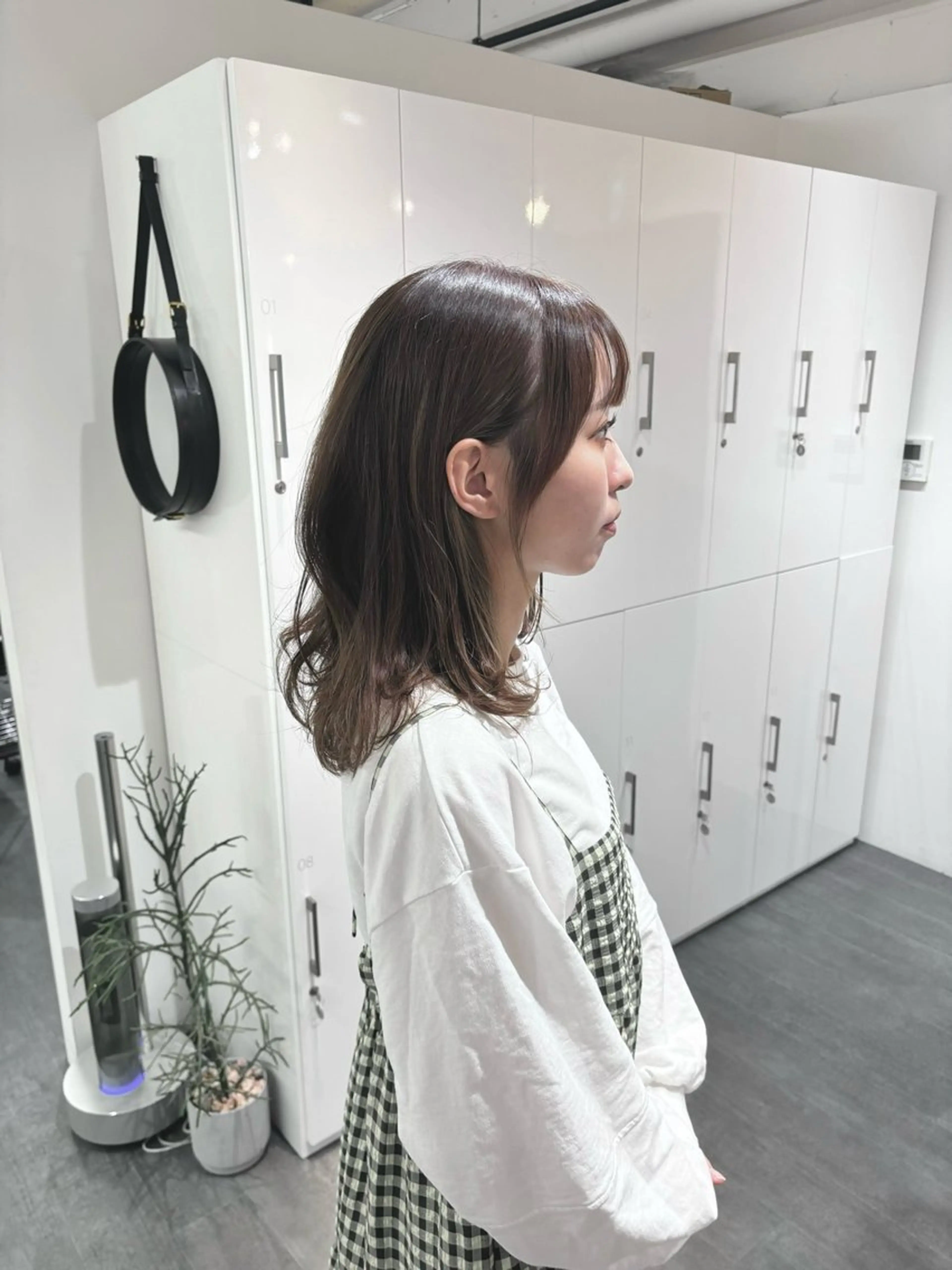 ミディアム 重久 亜美のヘアスタイル