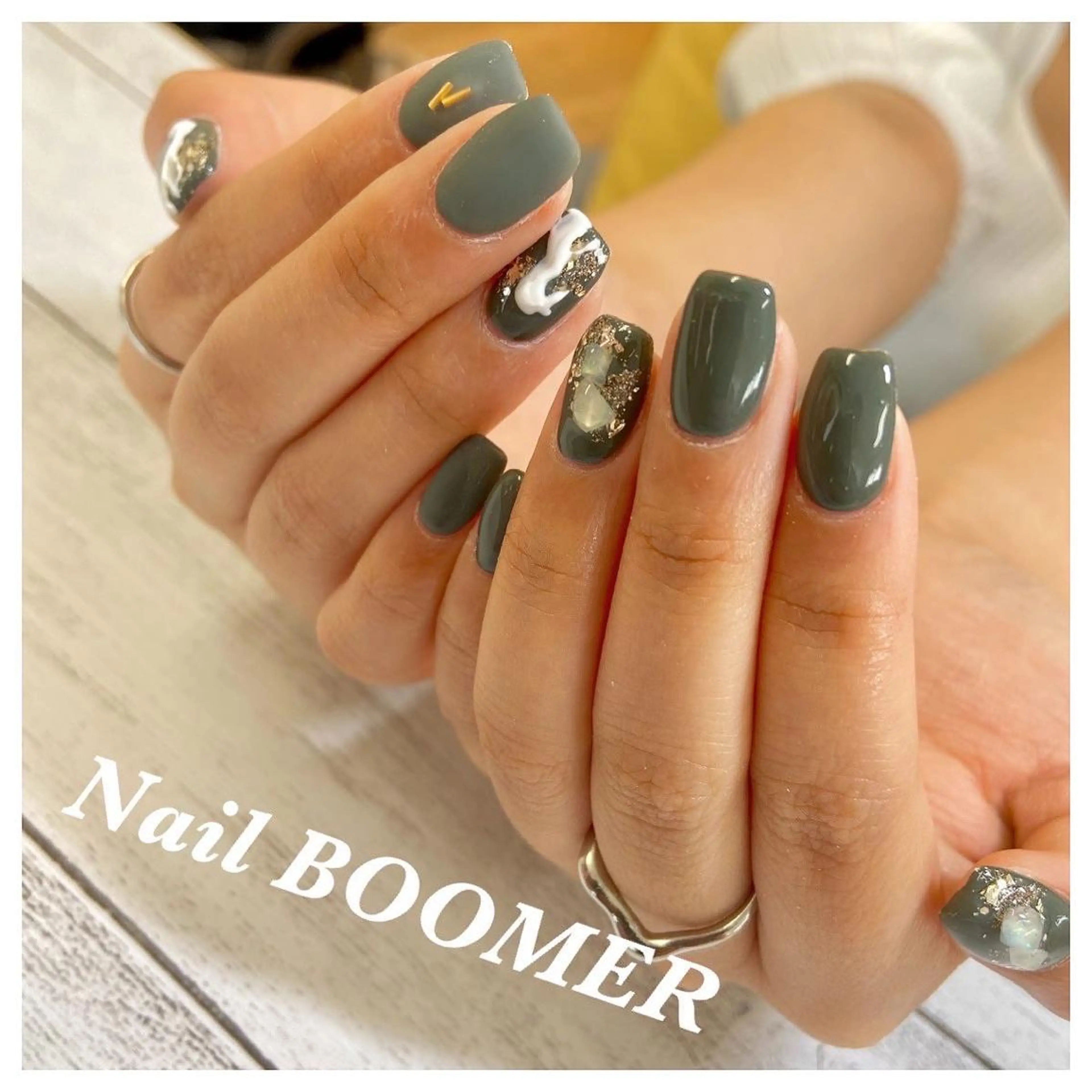 ネイル ハンドネイル ネイル ブーマーのネイルデザイン