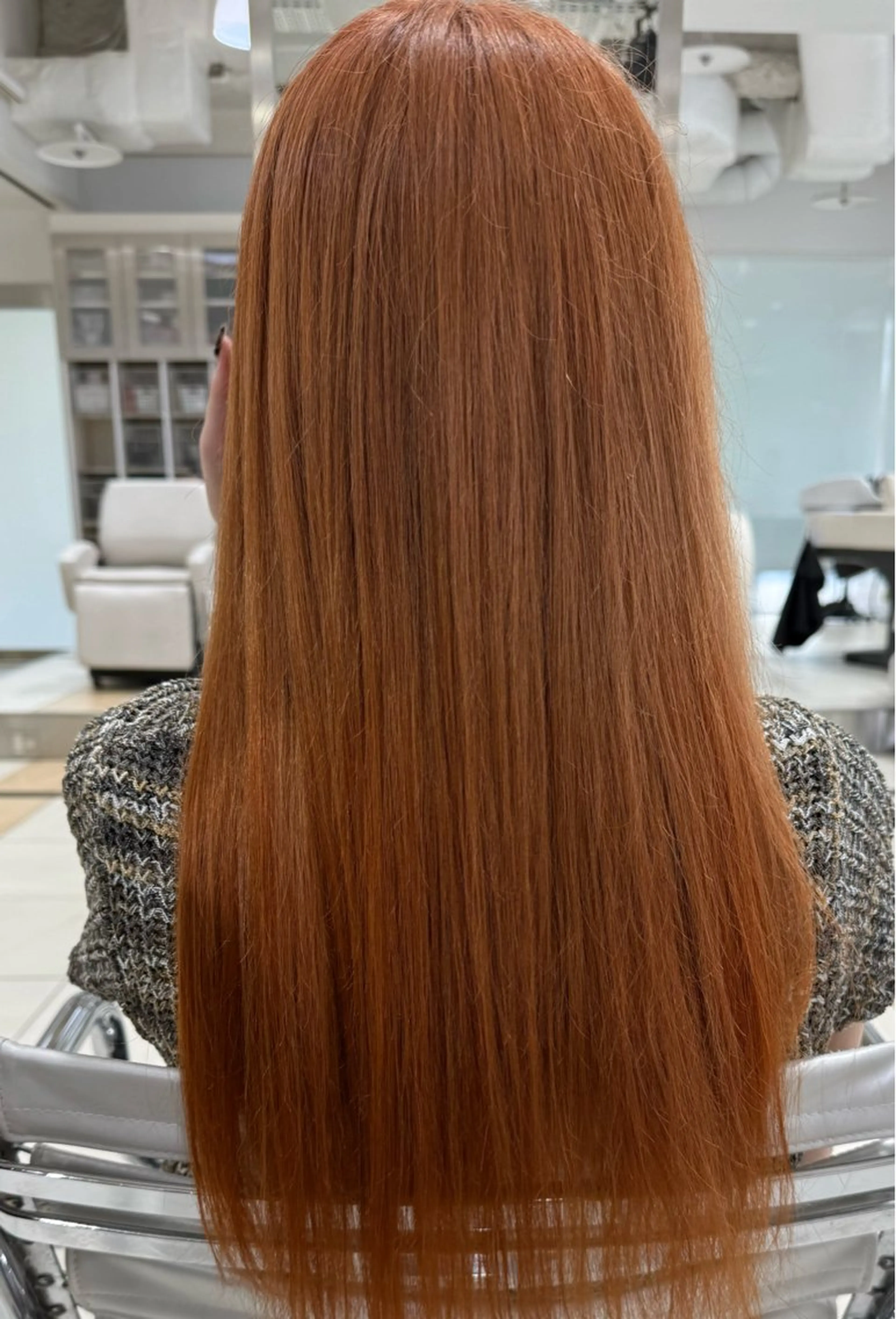 ロング カラー ブリーチ オレンジ ヘアカラー まなみ/ PORT SALONのヘアスタイル