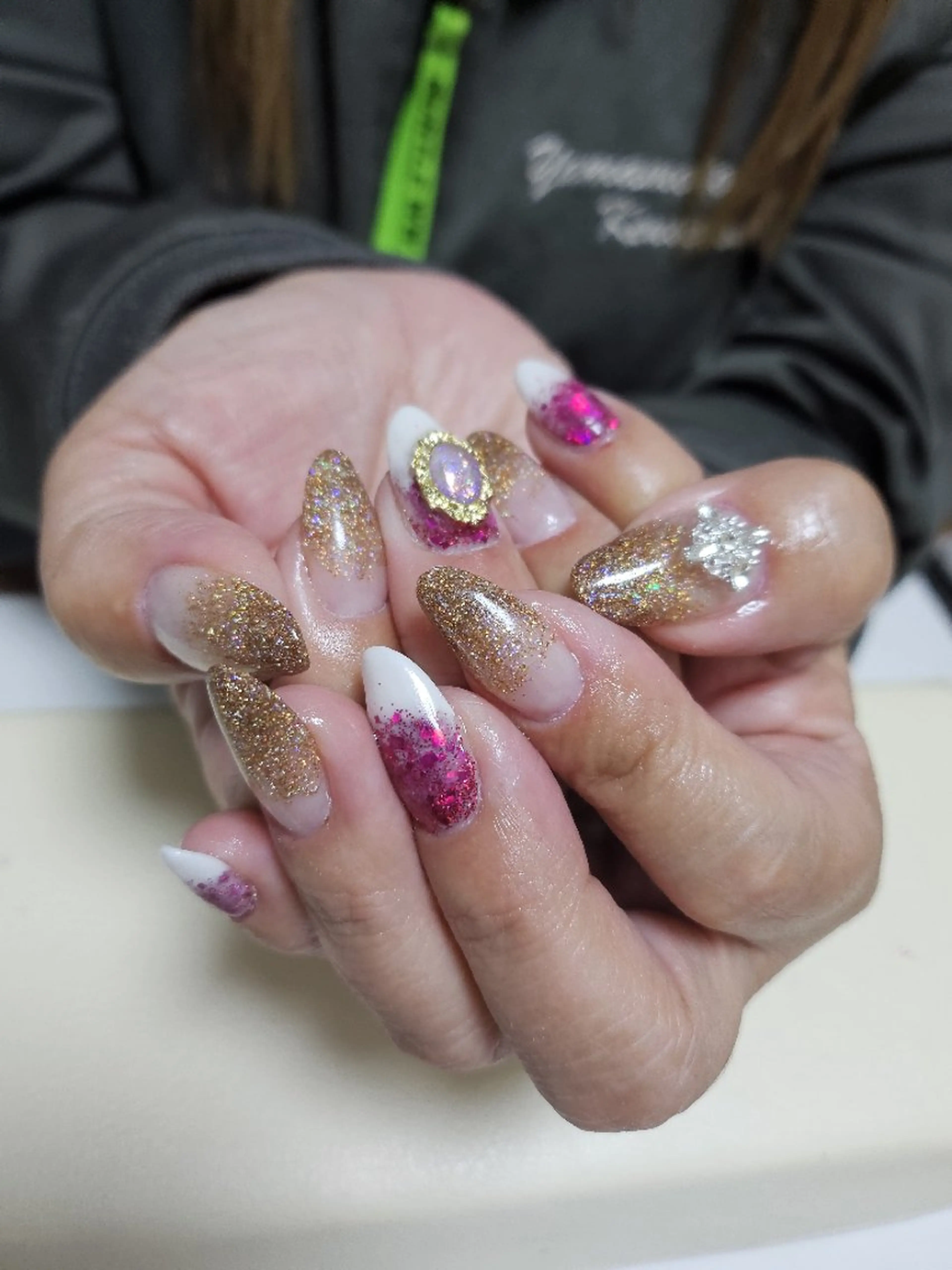 ネイル TELUM Miyoko.のネイルデザイン