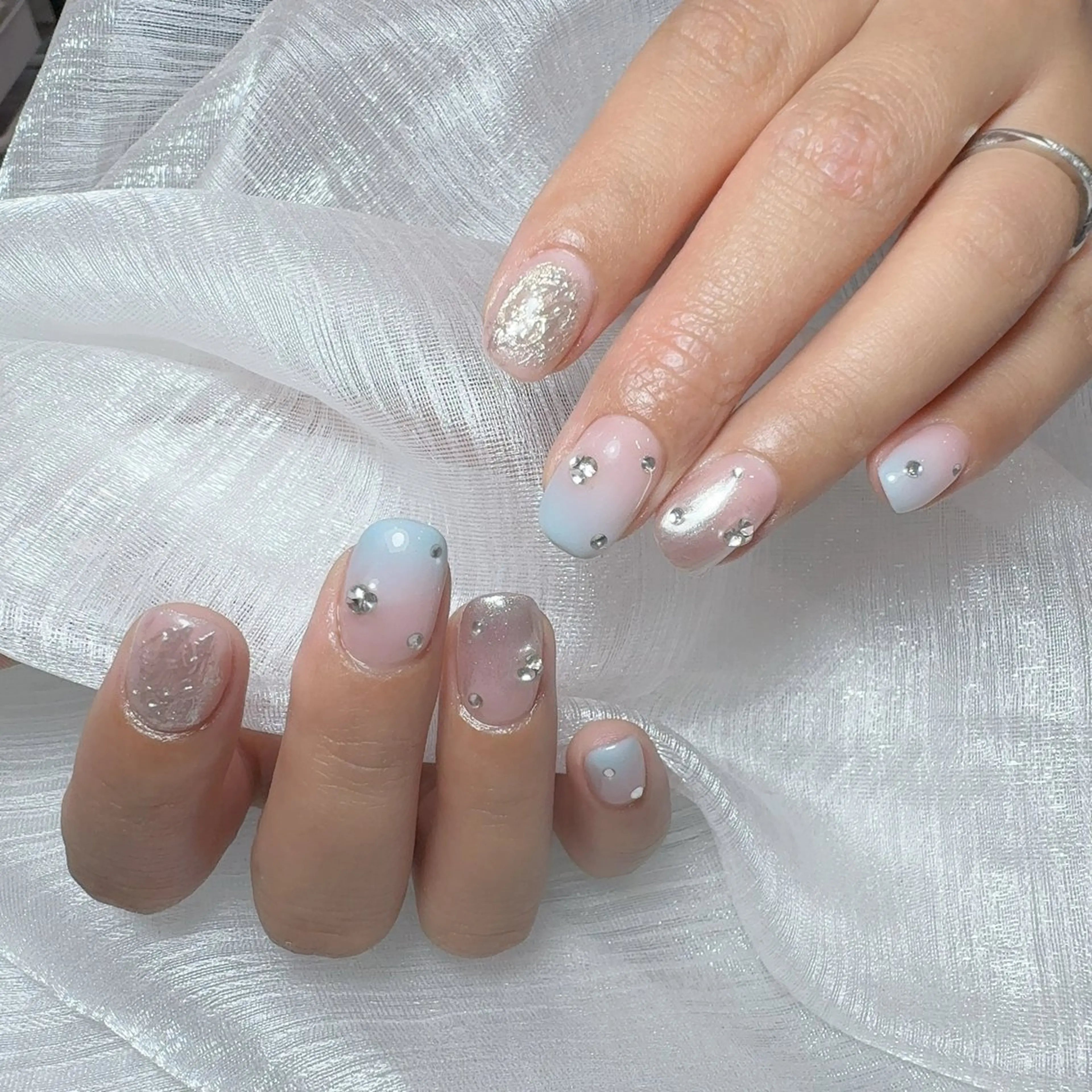 ネイル アートネイル フラッシュネイル フレンチネイル ジェルネイル ガラスフレンチ You&Me Yukiのネイルデザイン