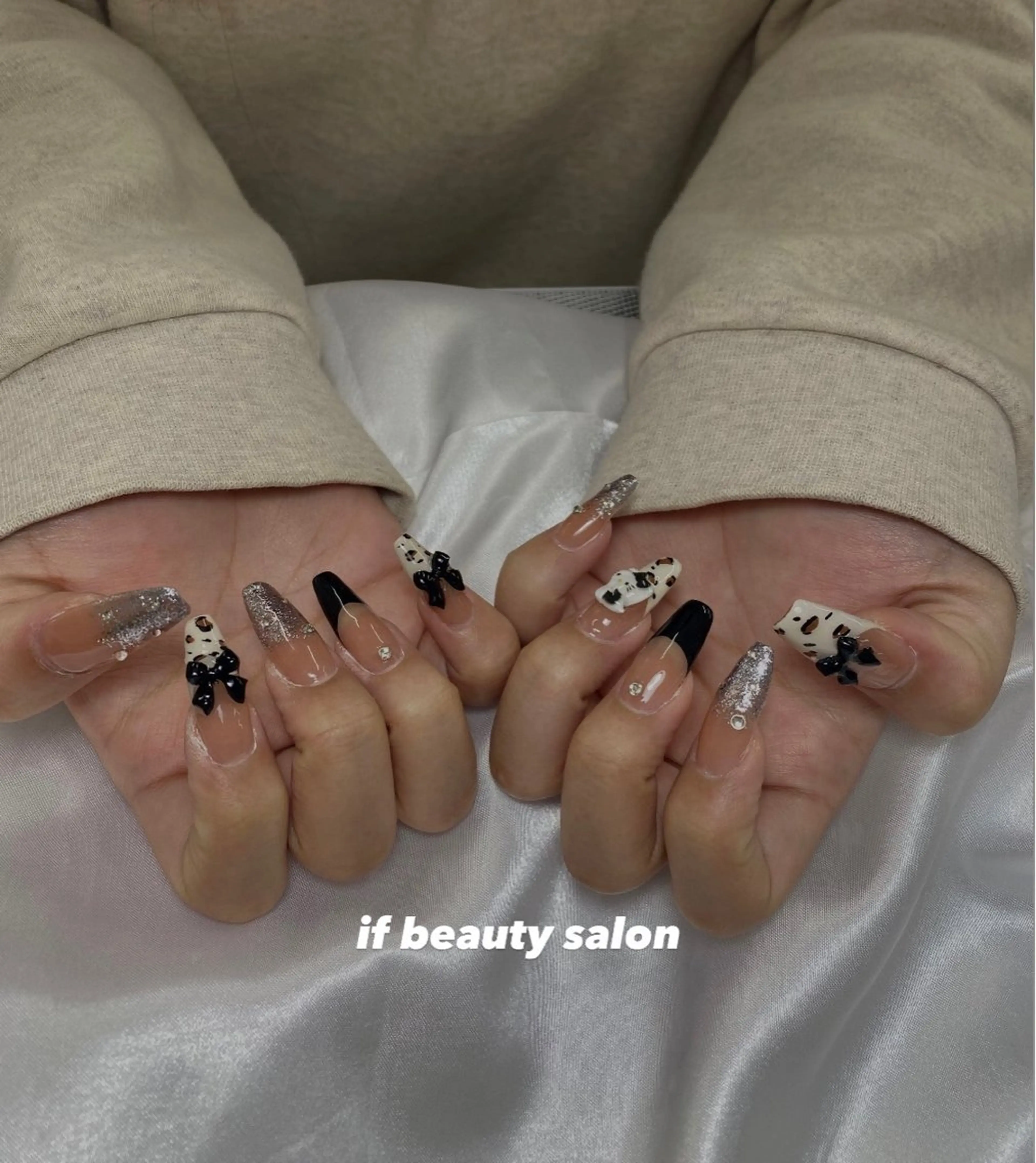 ネイル フレンチネイル ラメ(グリッター) 持ち込み ネイルチップ イフビューティ Yuimiのネイルデザイン