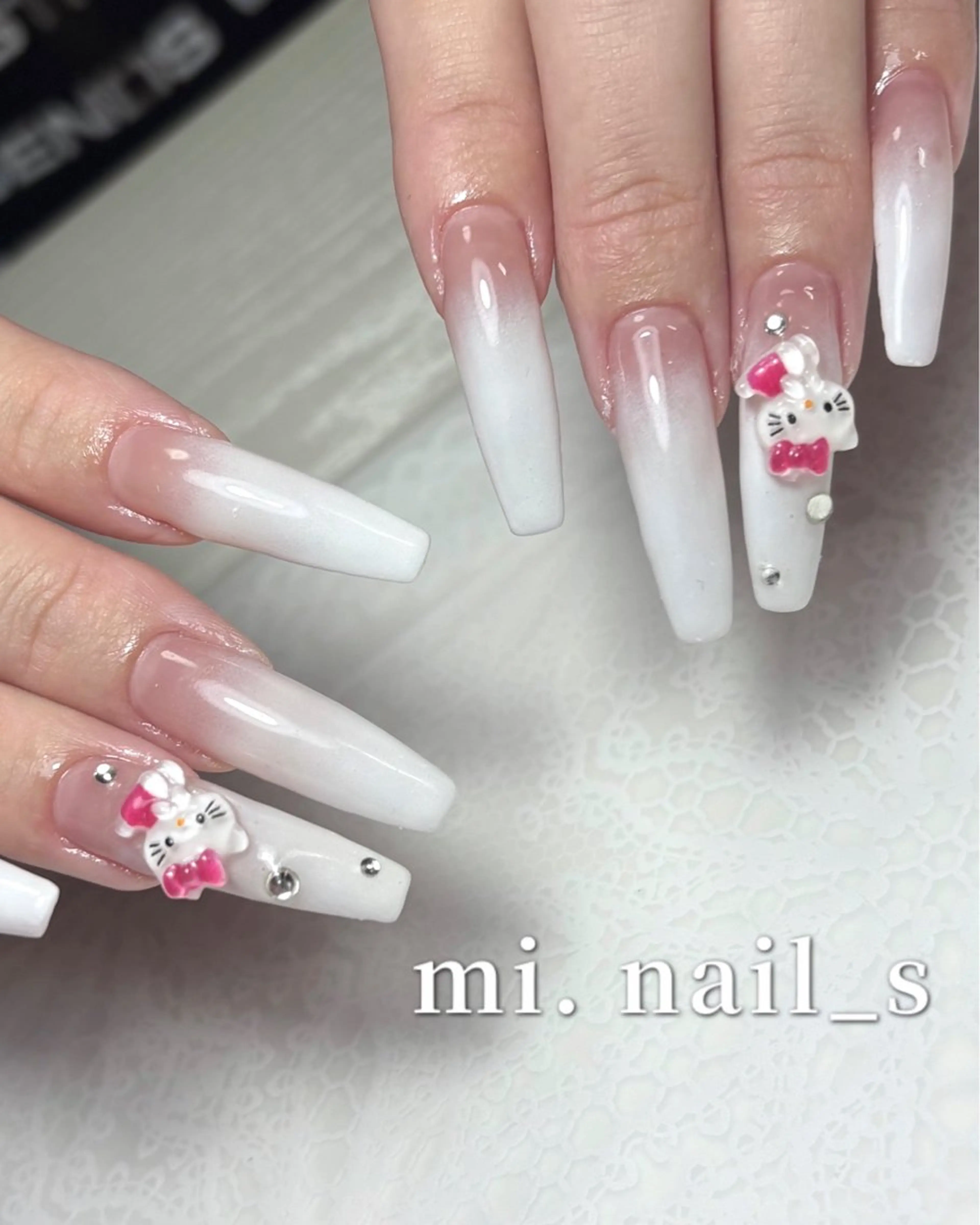 ネイル 長さ出し ハンドネイル Cocorium_ sasakiのネイルデザイン