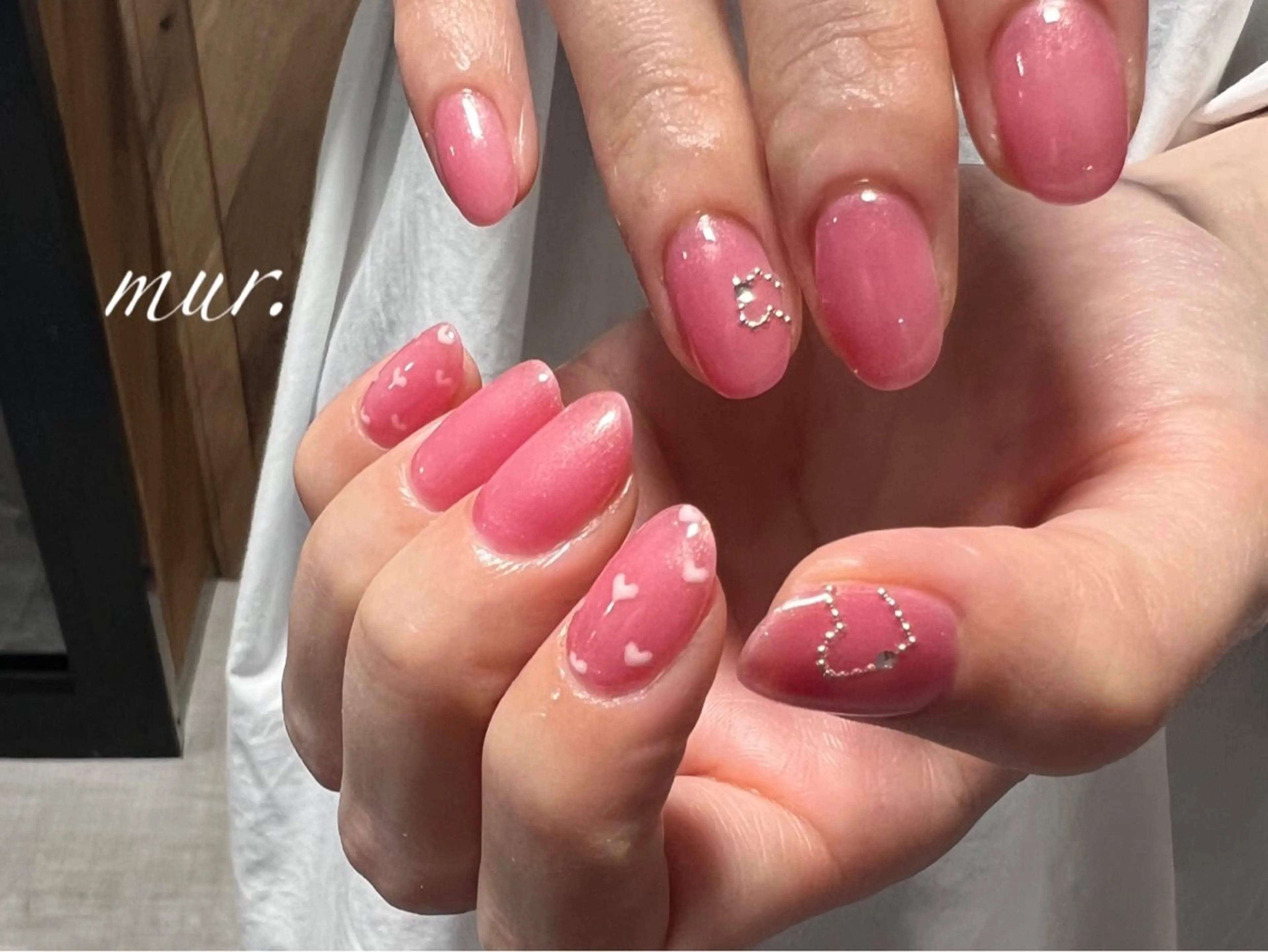 ネイル ジェルネイル ハート 韓国ネイル ラメ(グリッター) ワンカラーネイル nailsalon mur.のネイルデザイン