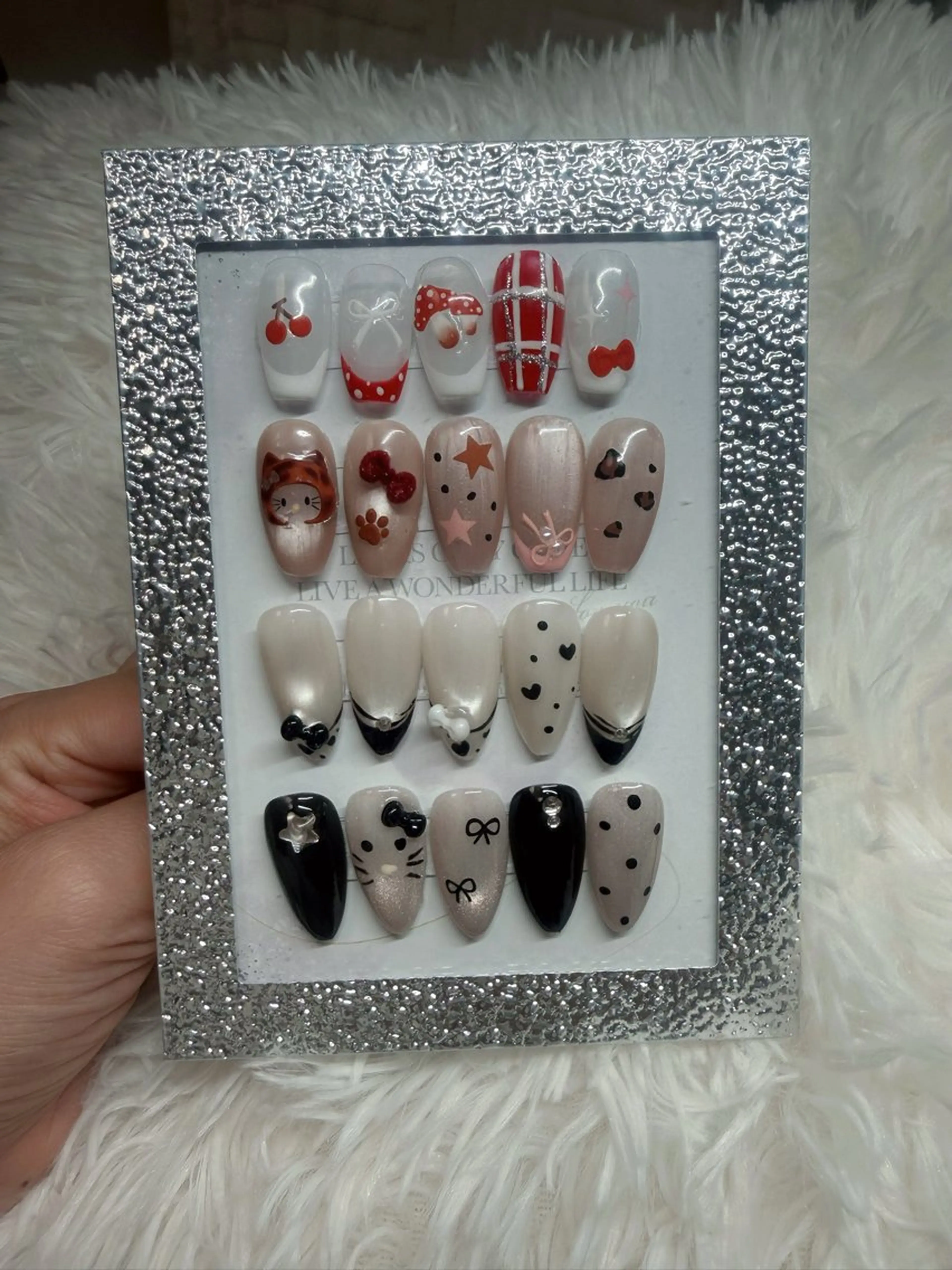 ネイル ハンドネイル ハンドケア リン リンのネイルデザイン