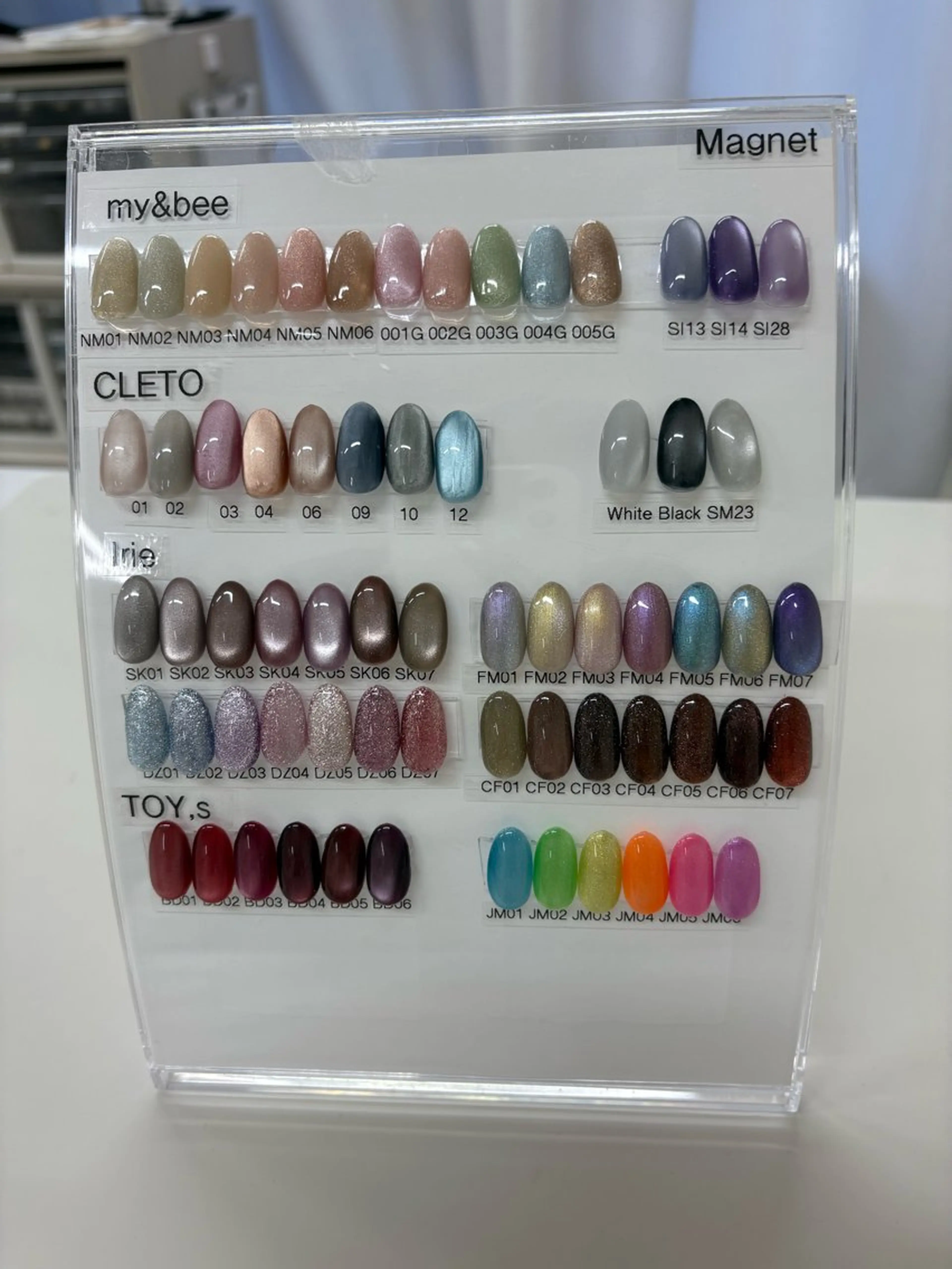 ネイル キャンアイドレッシー　府中店所属・キャンアイドレッシー 府中店　大畠のネイルデザイン