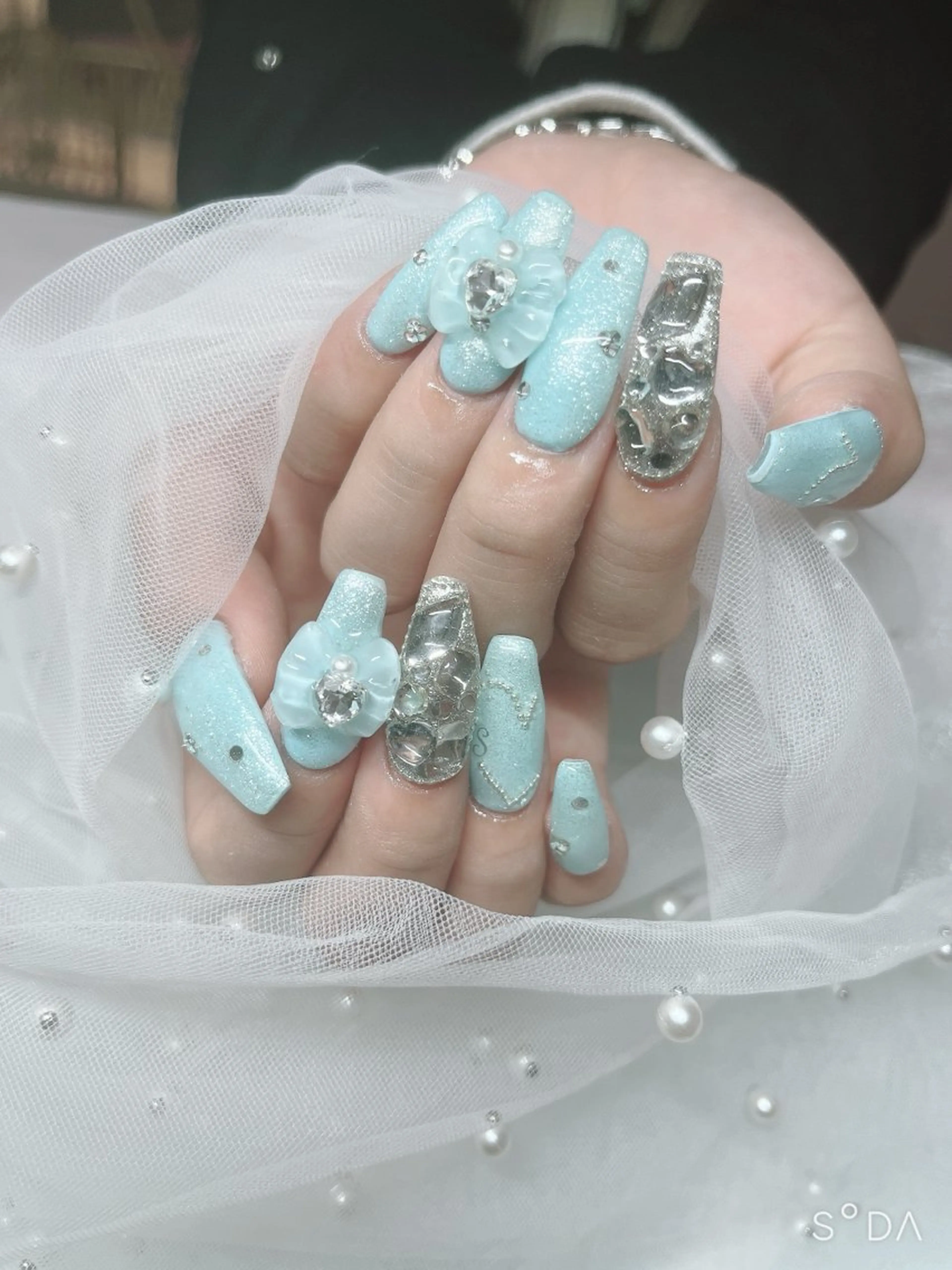 ネイル ハンドネイル CARAT/ Rinaのネイルデザイン