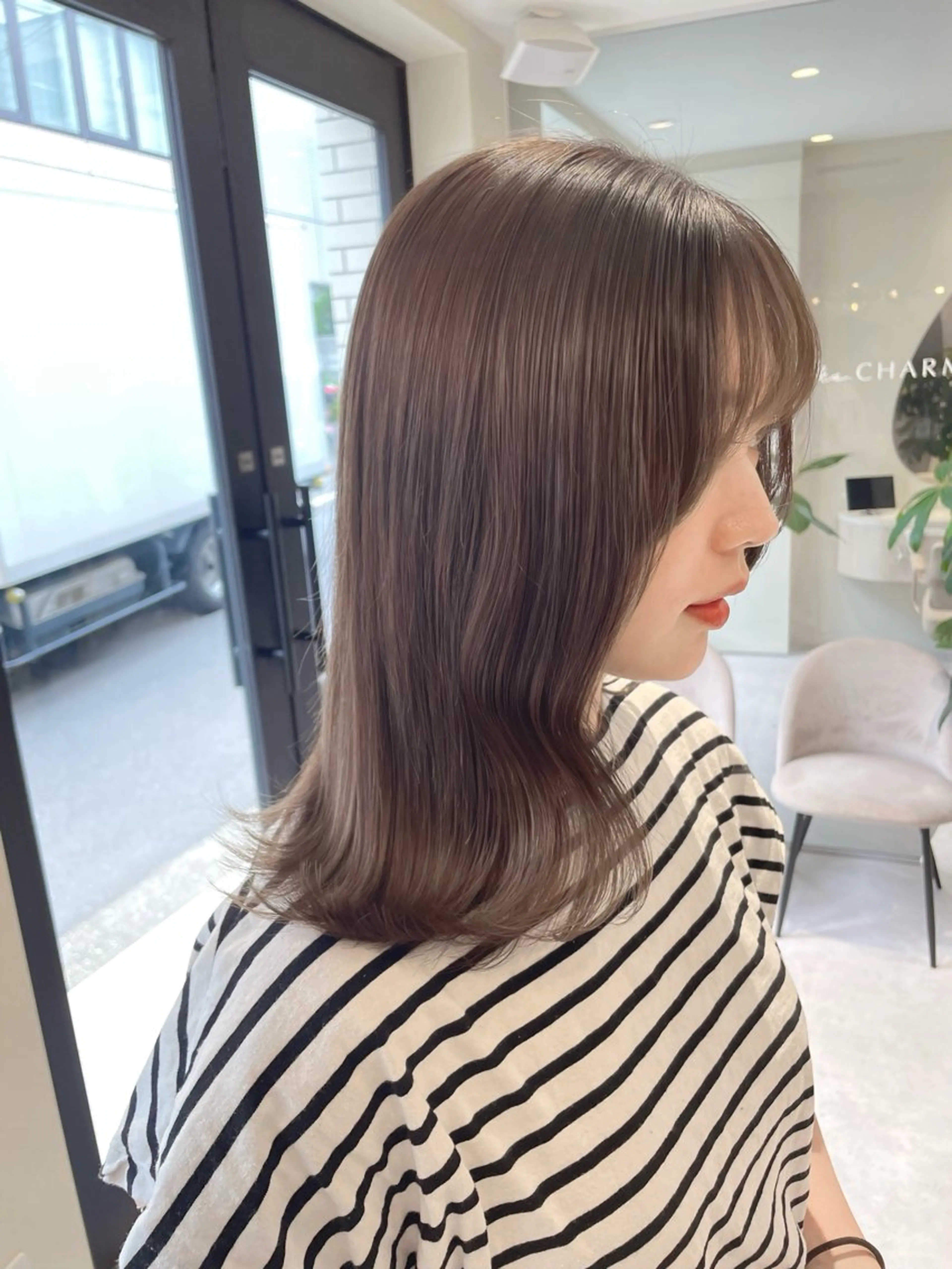 ❣️人気No. 2❣️カット+カラー+オージュア集中トリートメントの写真