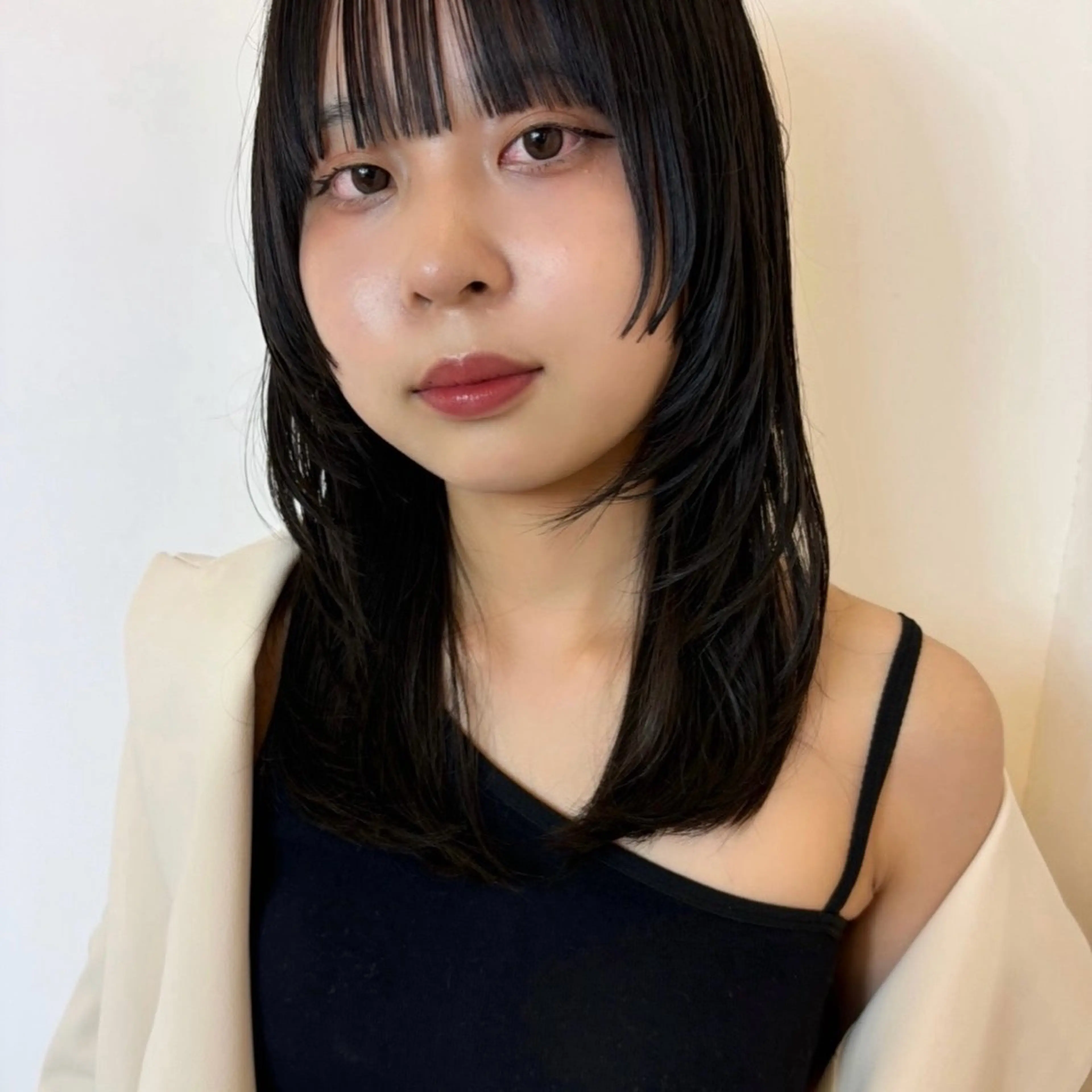 セミロング 顔周りカット KEYMAN HARUKAのマツエク・マツパデザイン