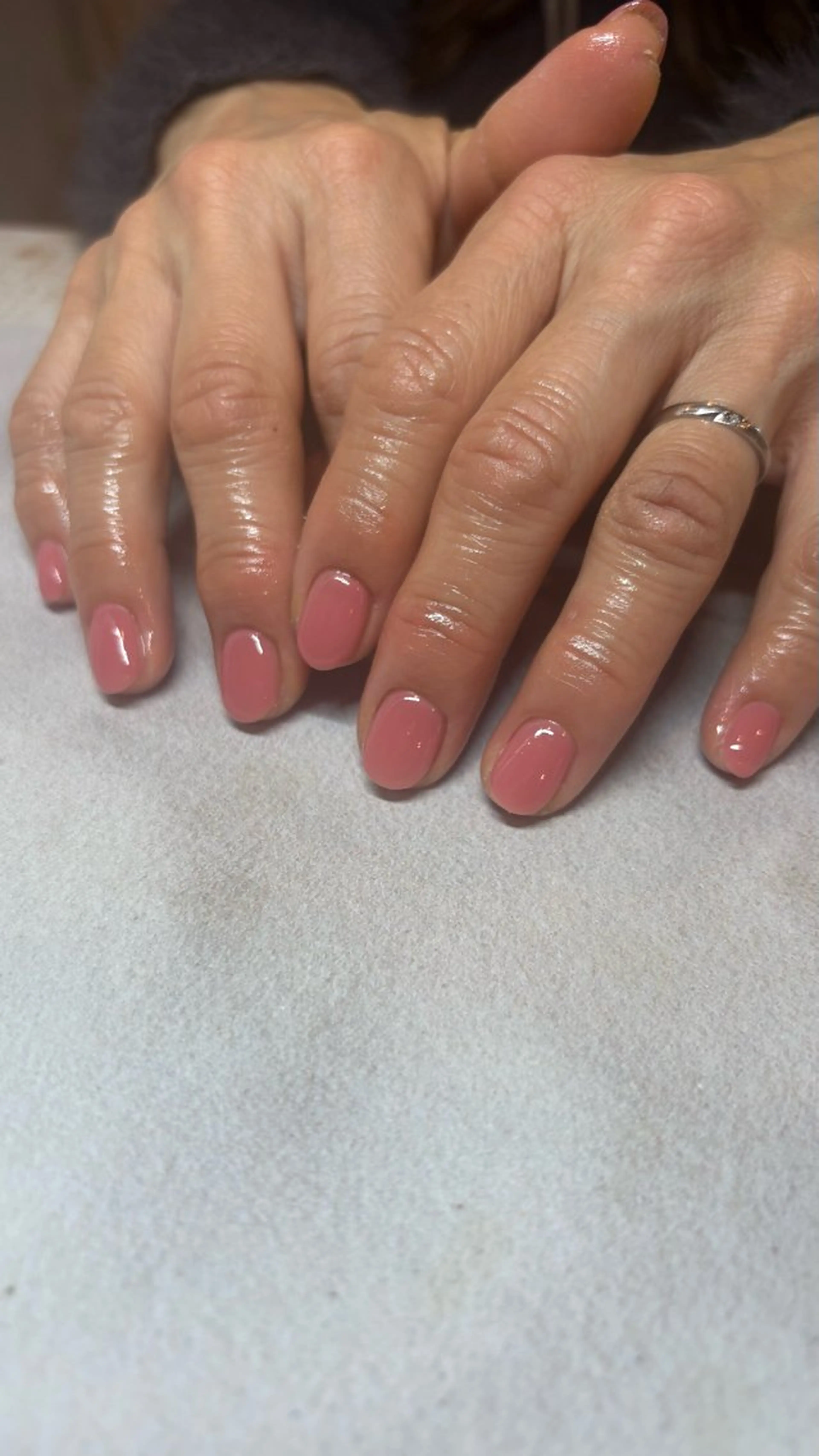 ネイル ピンク 春ネイル 人見 菜巴（ネイリスト）のネイルデザイン