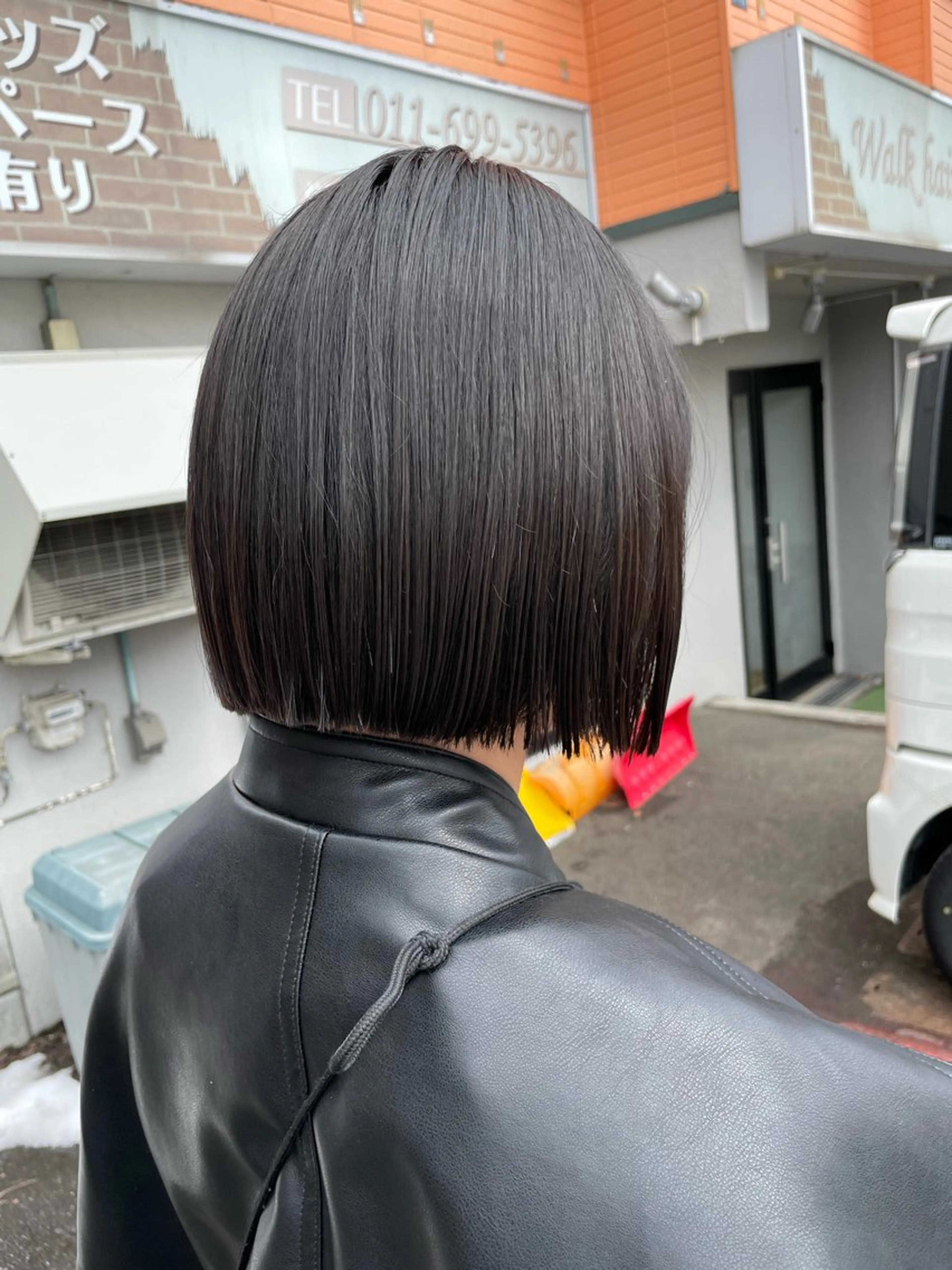 ミディアム 切りっぱなしボブ ボブ カット トリートメント 山田 康平のヘアスタイル