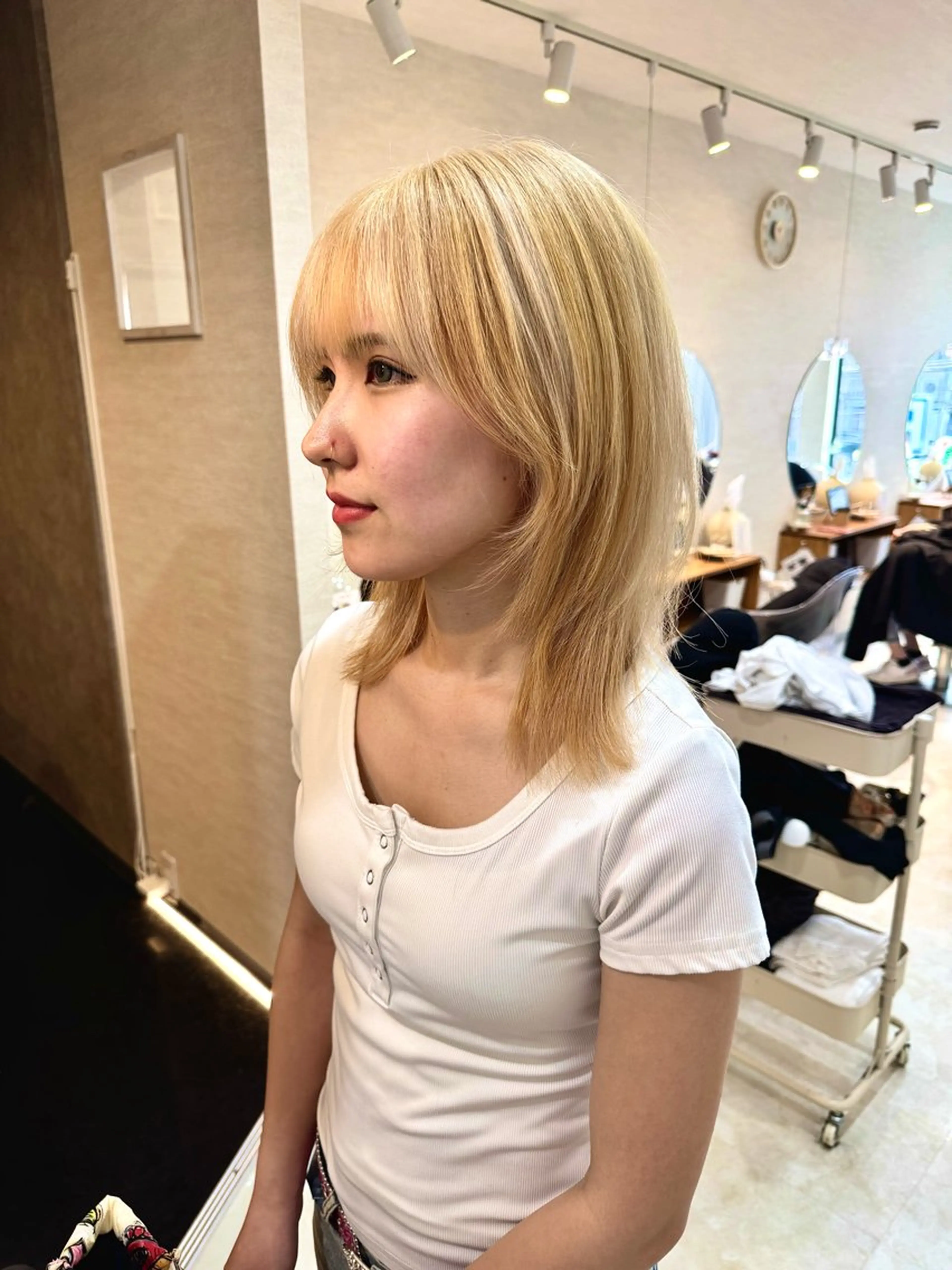 ミディアム カラー ヘアカラー コイデ リュウセイのヘアスタイル