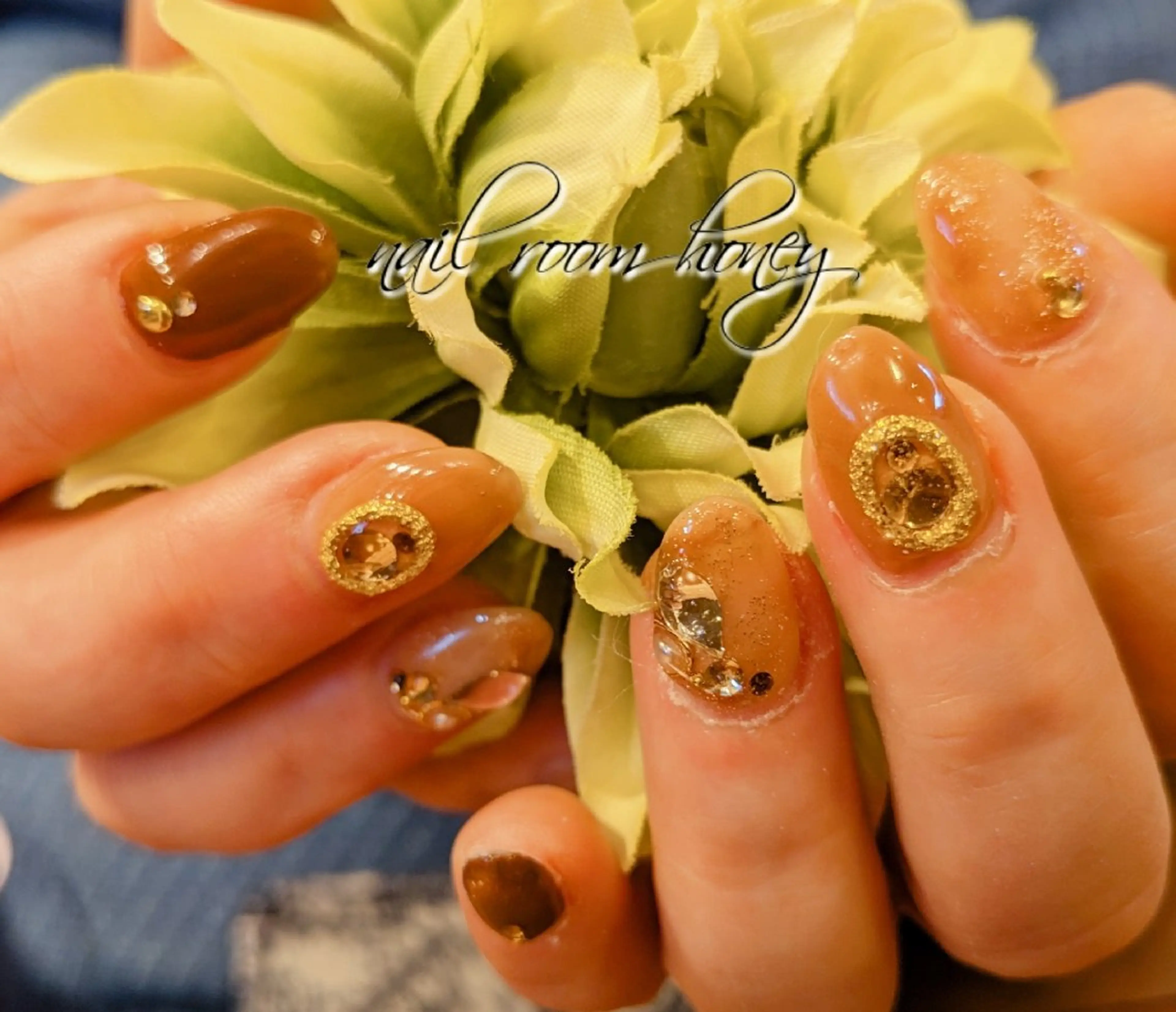 ネイル ブラウン nail room  honeyのネイルデザイン