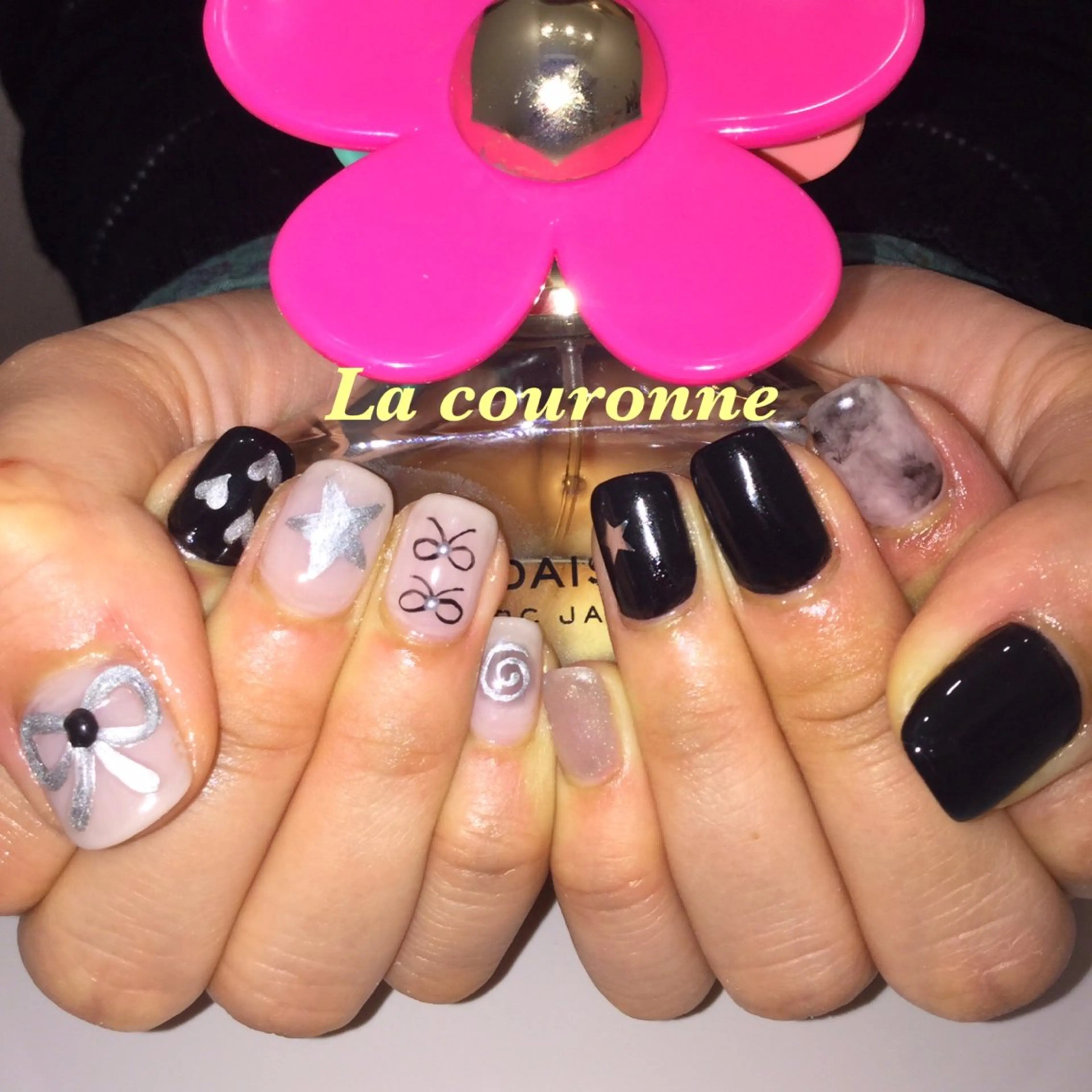 ネイル ハンドネイル Lacouronne NATSUMIのネイルデザイン