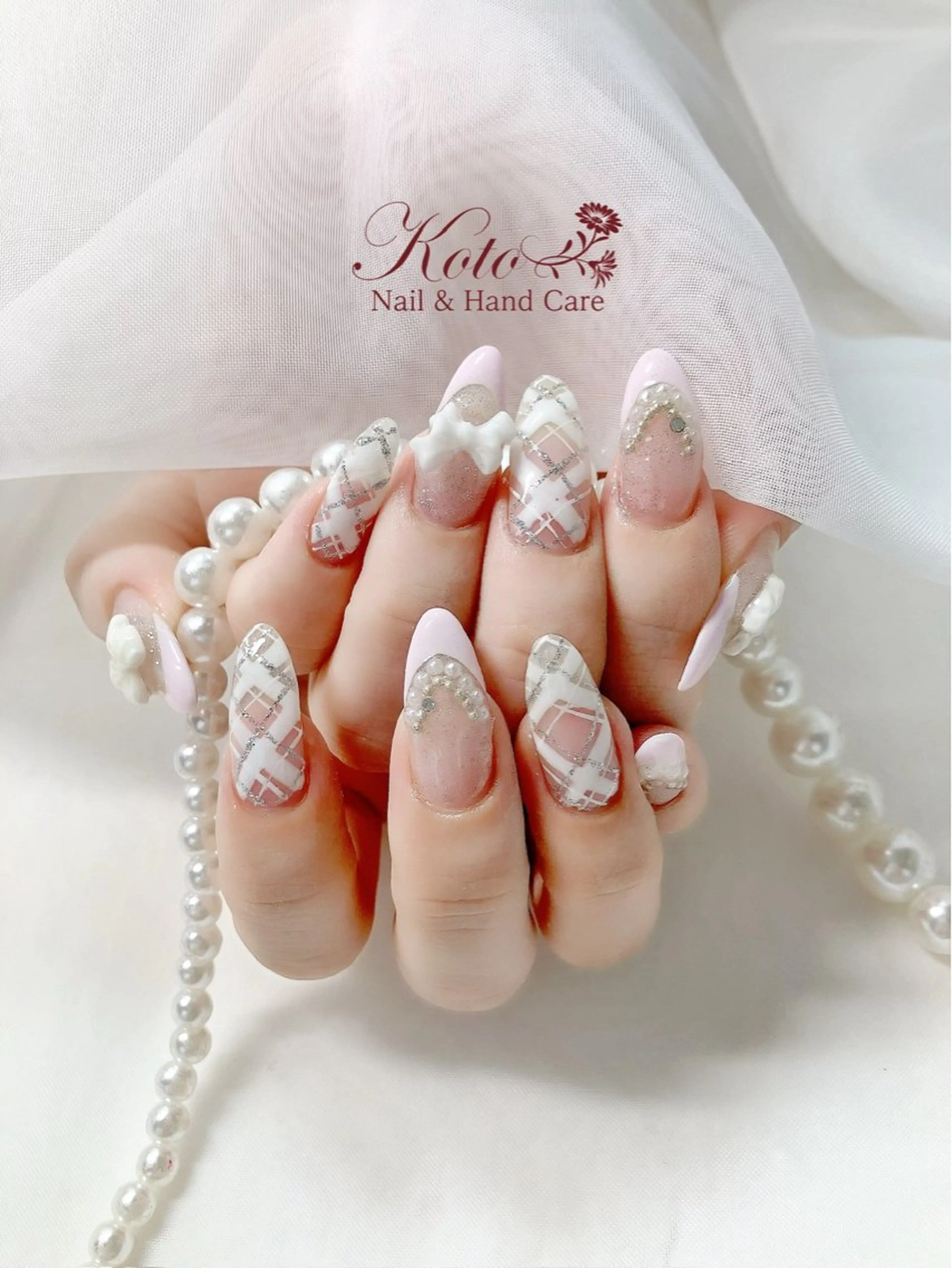 ネイル 長さ出し ジェルネイル 持ち込み ニュアンスネイル 赤色 ハンドネイル Nail Salon KOTOのネイルデザイン