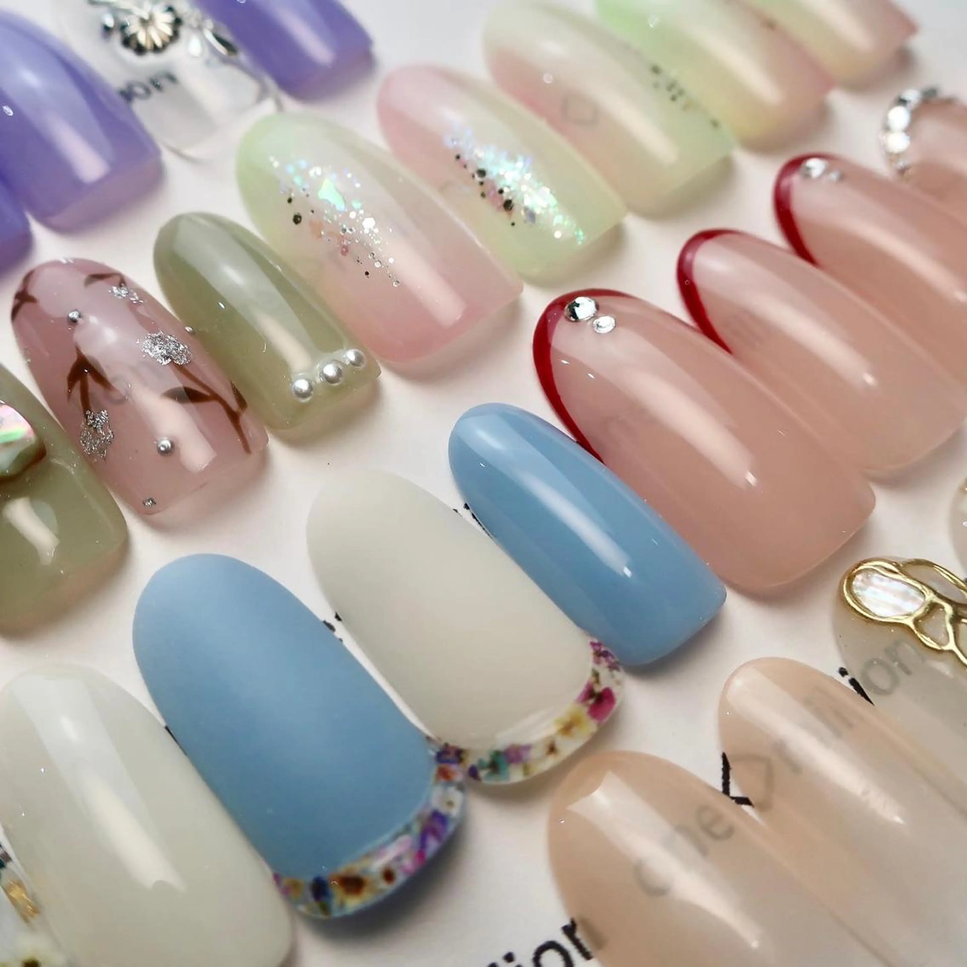 ネイル ハンドネイル nail salon ワンミリオンのネイルデザイン