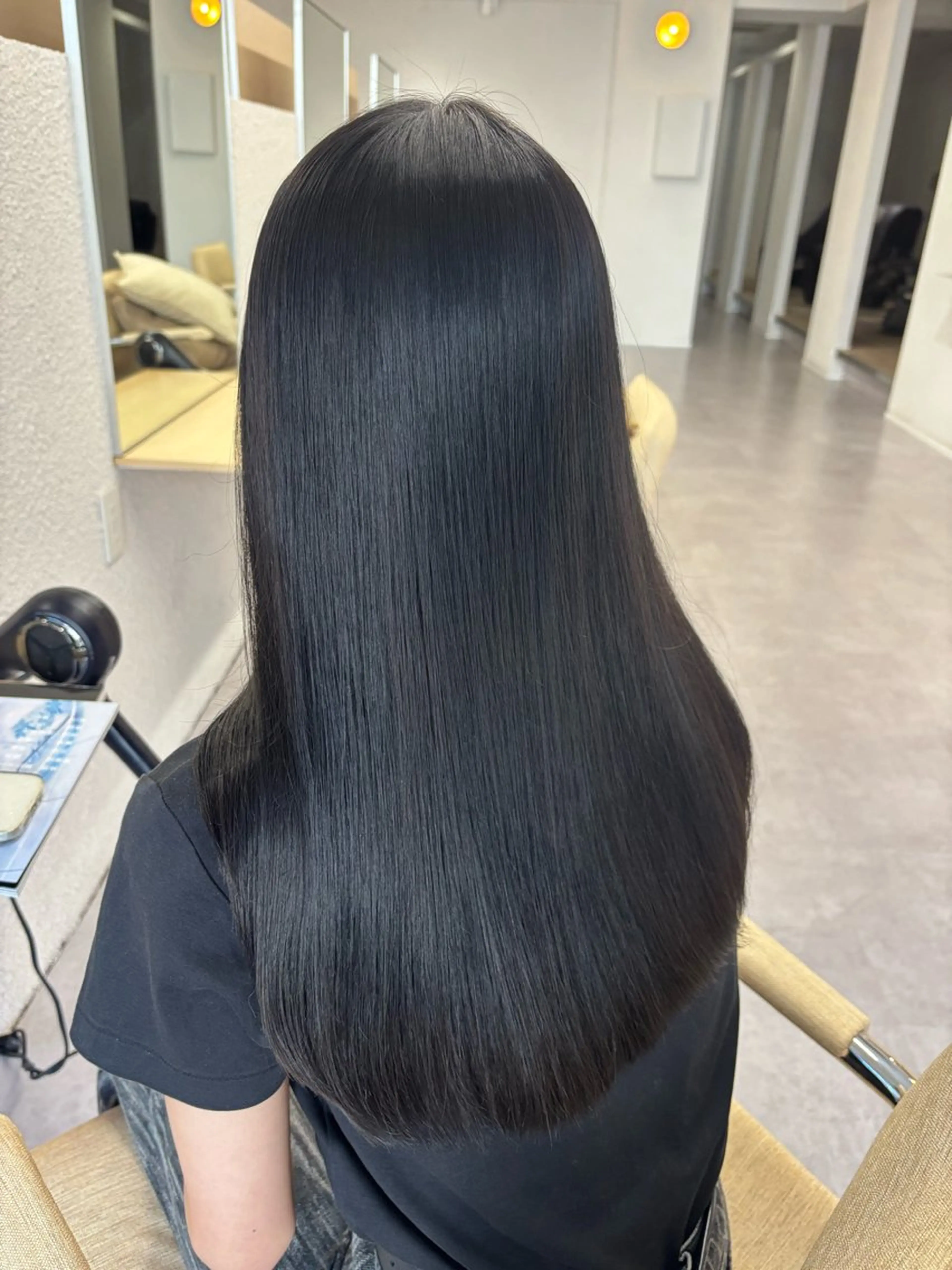 艶感縮毛矯正🫧平日17時以降​〜​土日祝18時以降​〜​受け付け中です⭐︎の写真