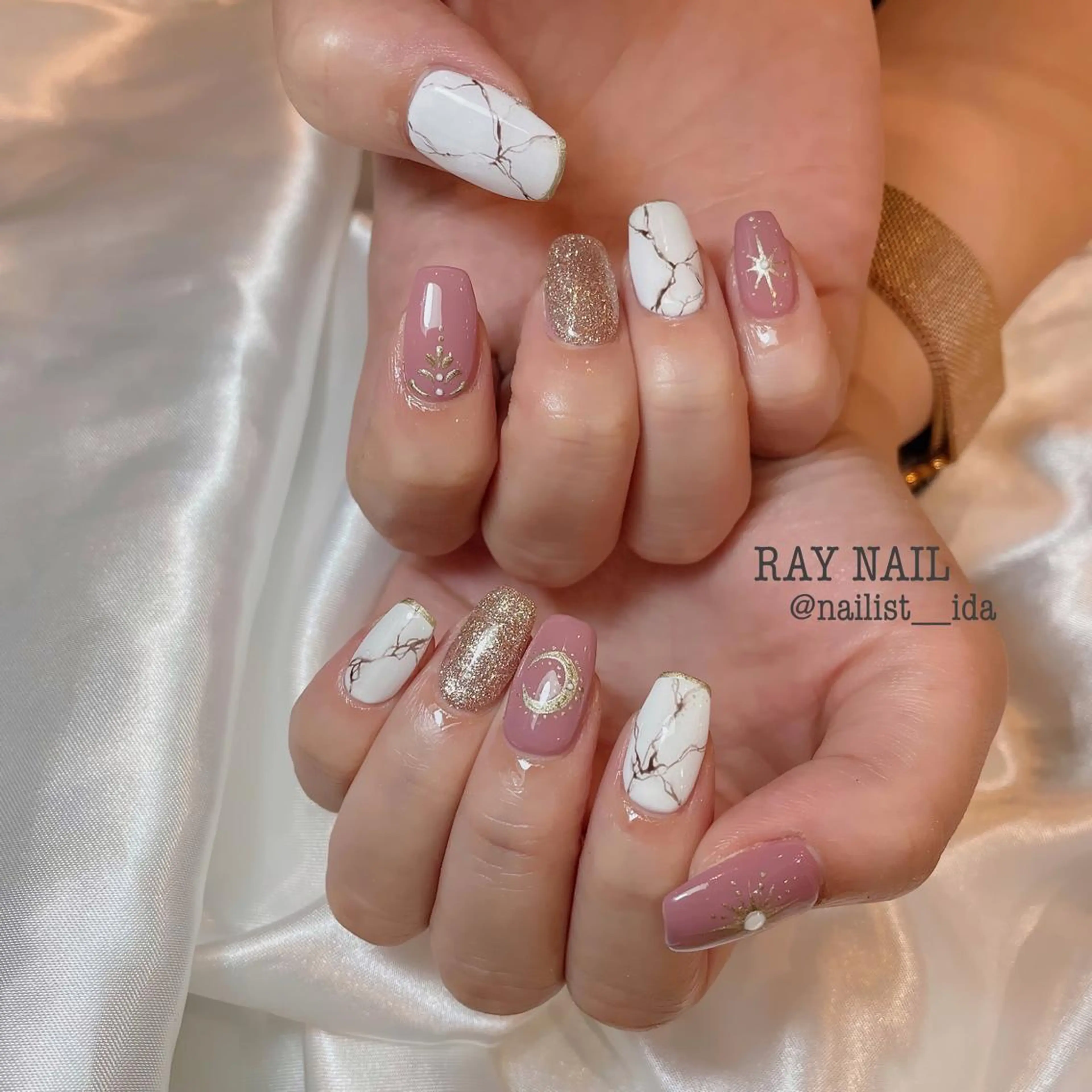 ネイル アートネイル Arowa 伊田のネイルデザイン