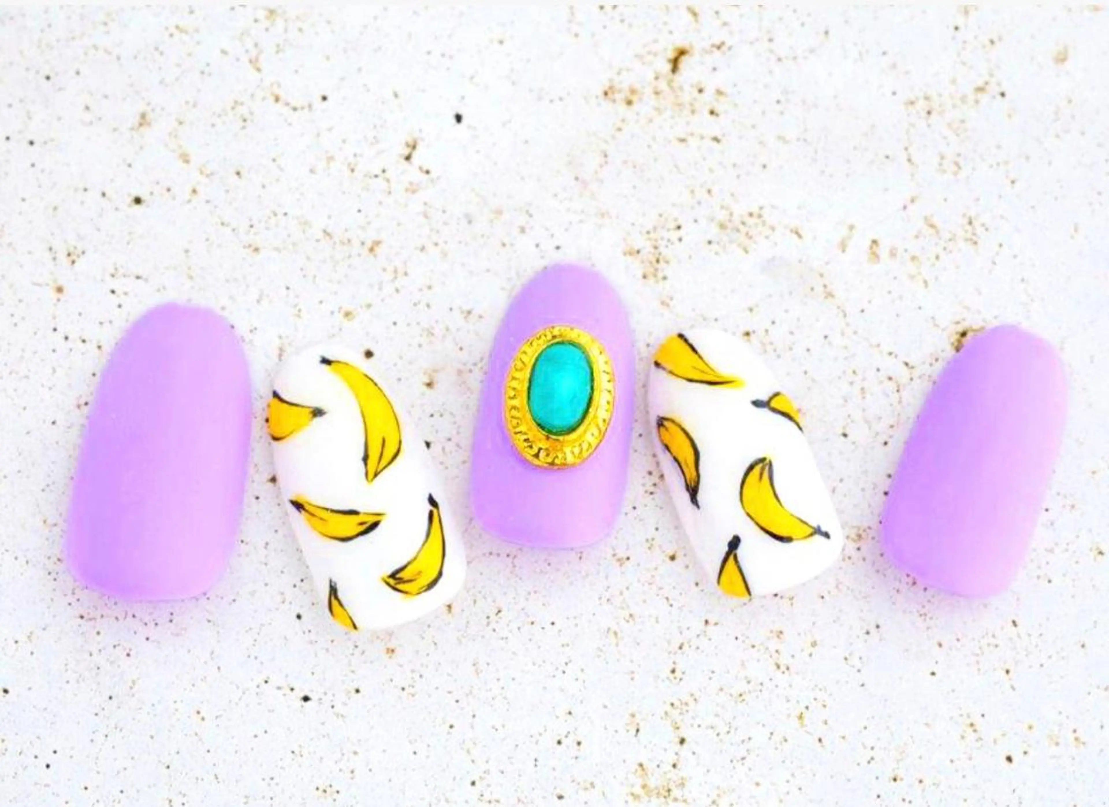 ネイル amour 川崎店所属・amour 川崎店のネイルデザイン