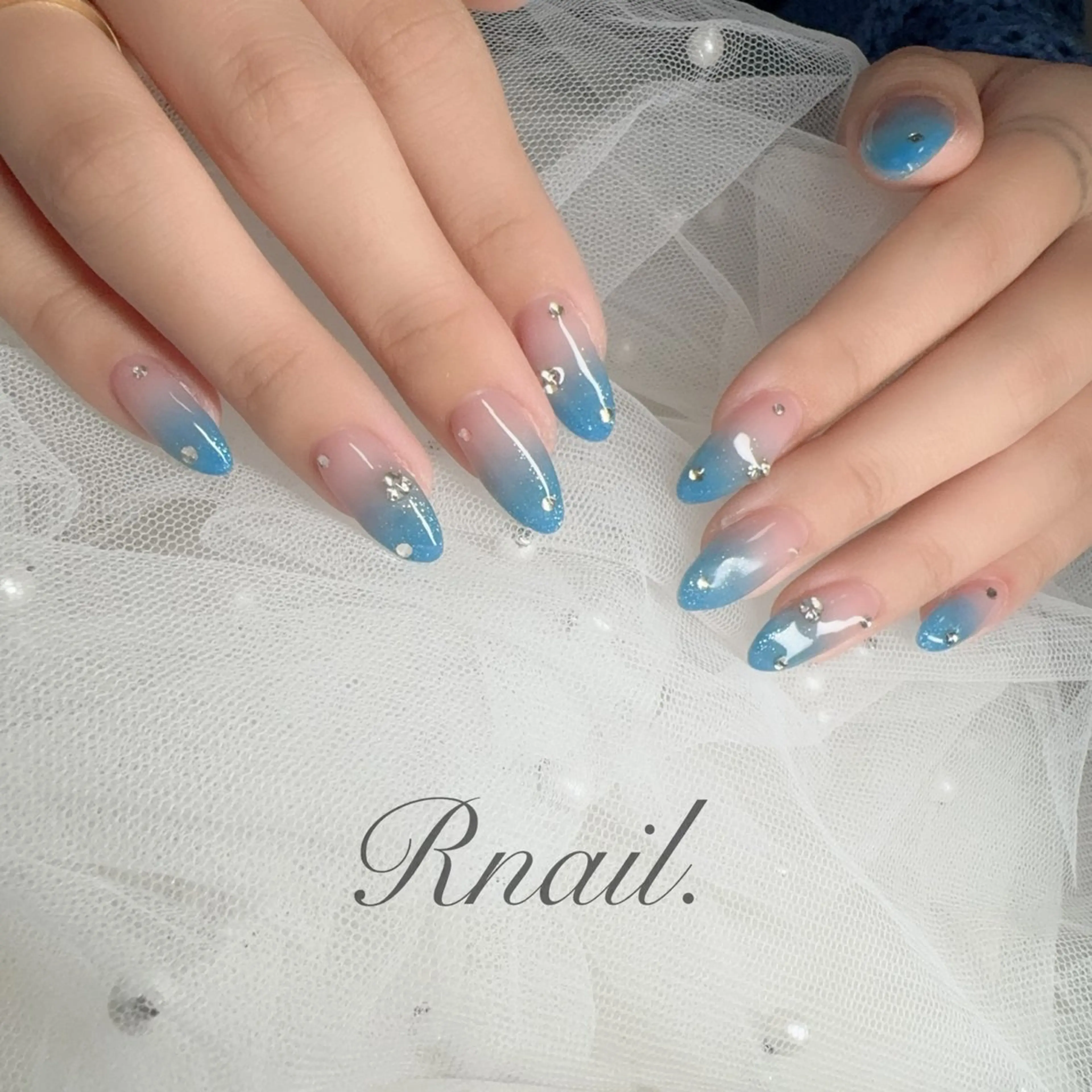 ネイル R nail.のネイルデザイン