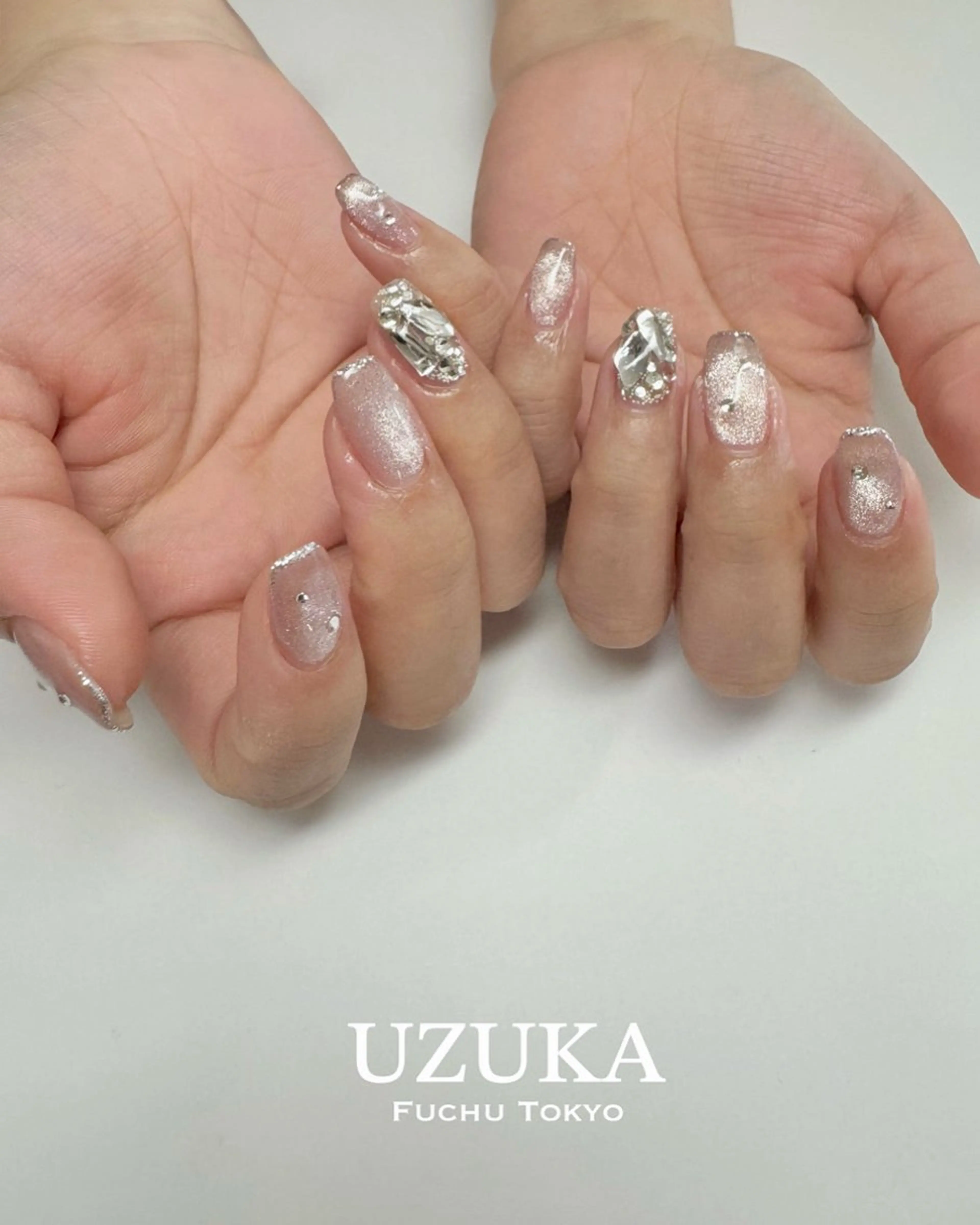 ネイル フレンチネイル ラメ(グリッター) マグネットネイル 【 enn 】 Uzuka Yukaのネイルデザイン