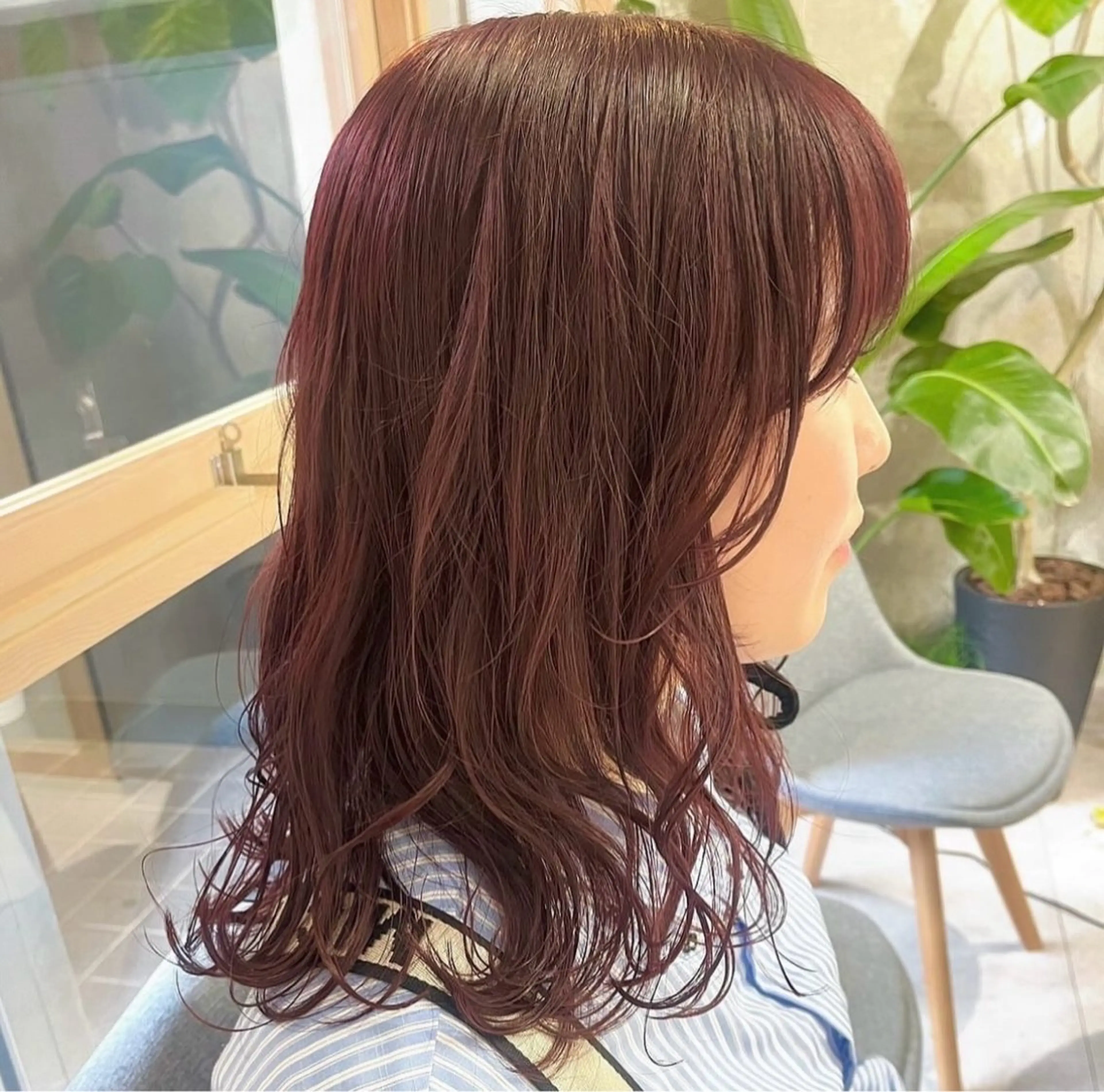 カット＋トレンド暖色カラー＋髪質改善ケアの写真