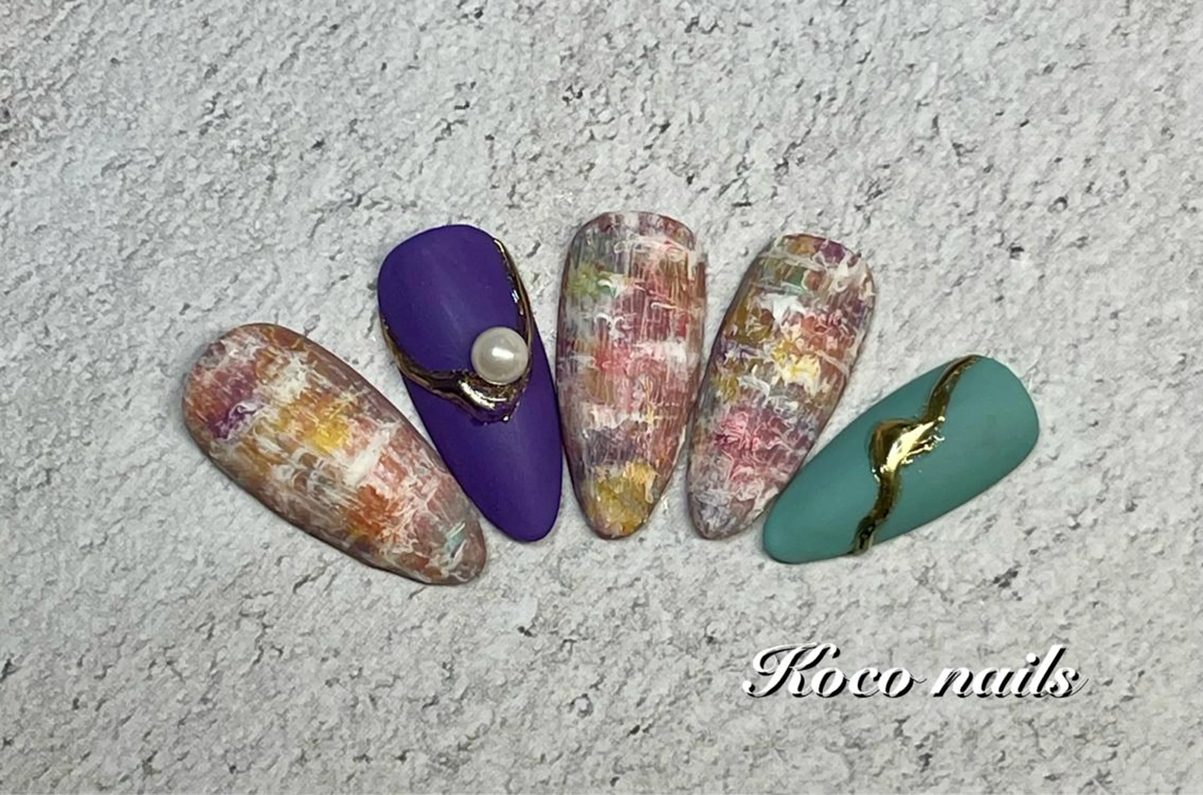 ネイル M.N_ nailのネイルデザイン