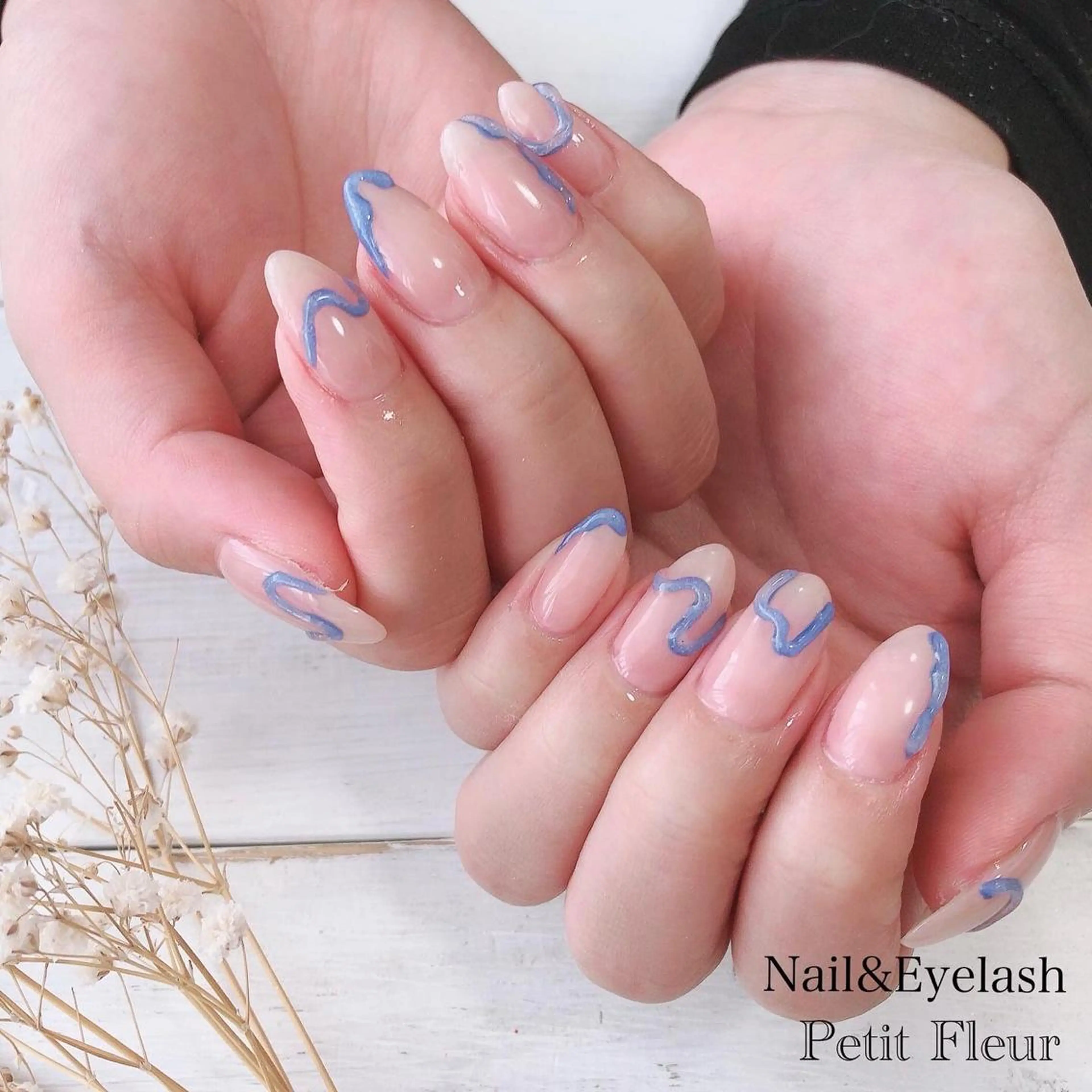 ネイル Petit Fleur所属・青柳 亜梨奈のマツエク・マツパデザイン