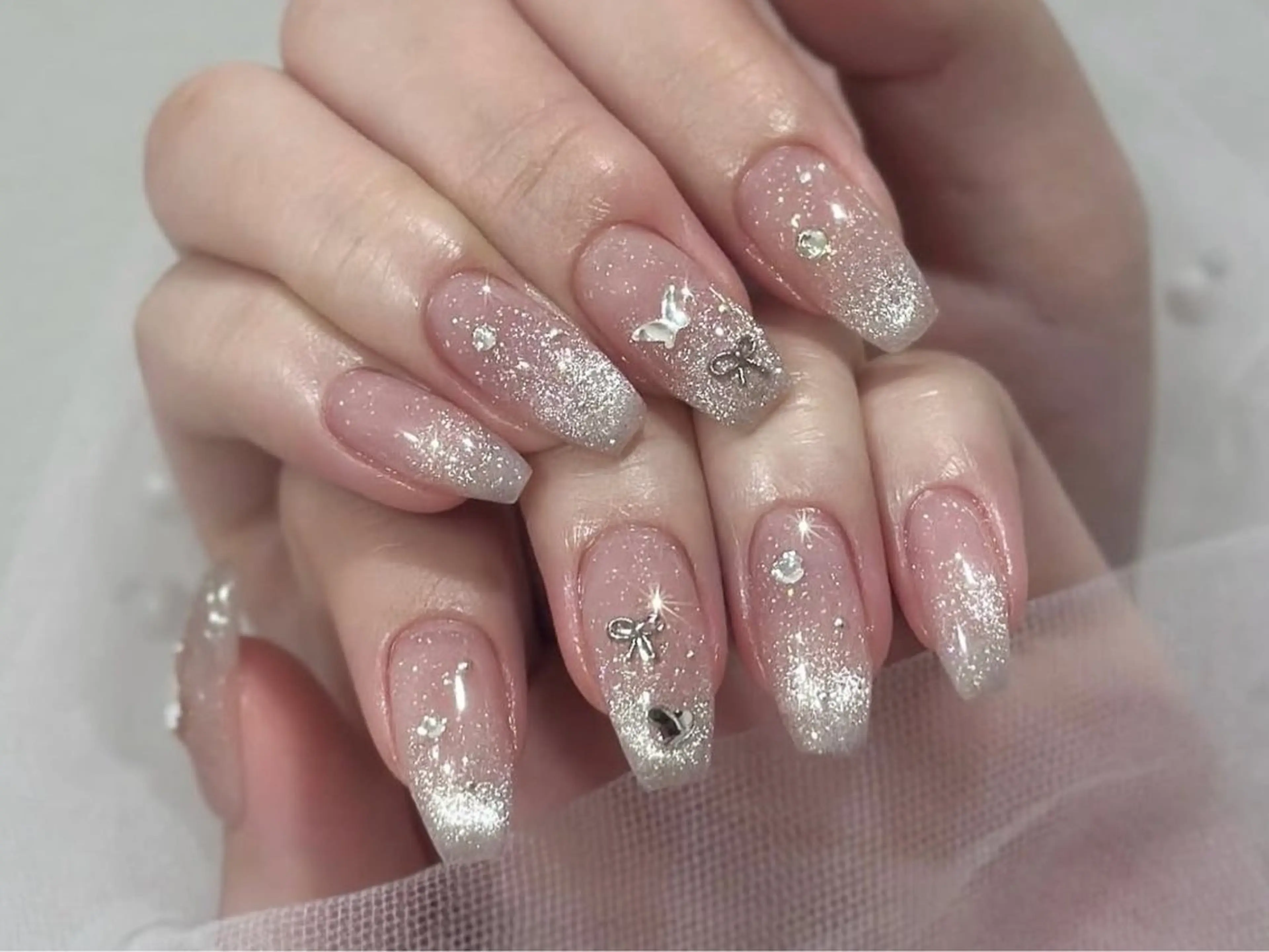 ネイル ハンドネイル ハンドケア Nova Nail Nambaのネイルデザイン