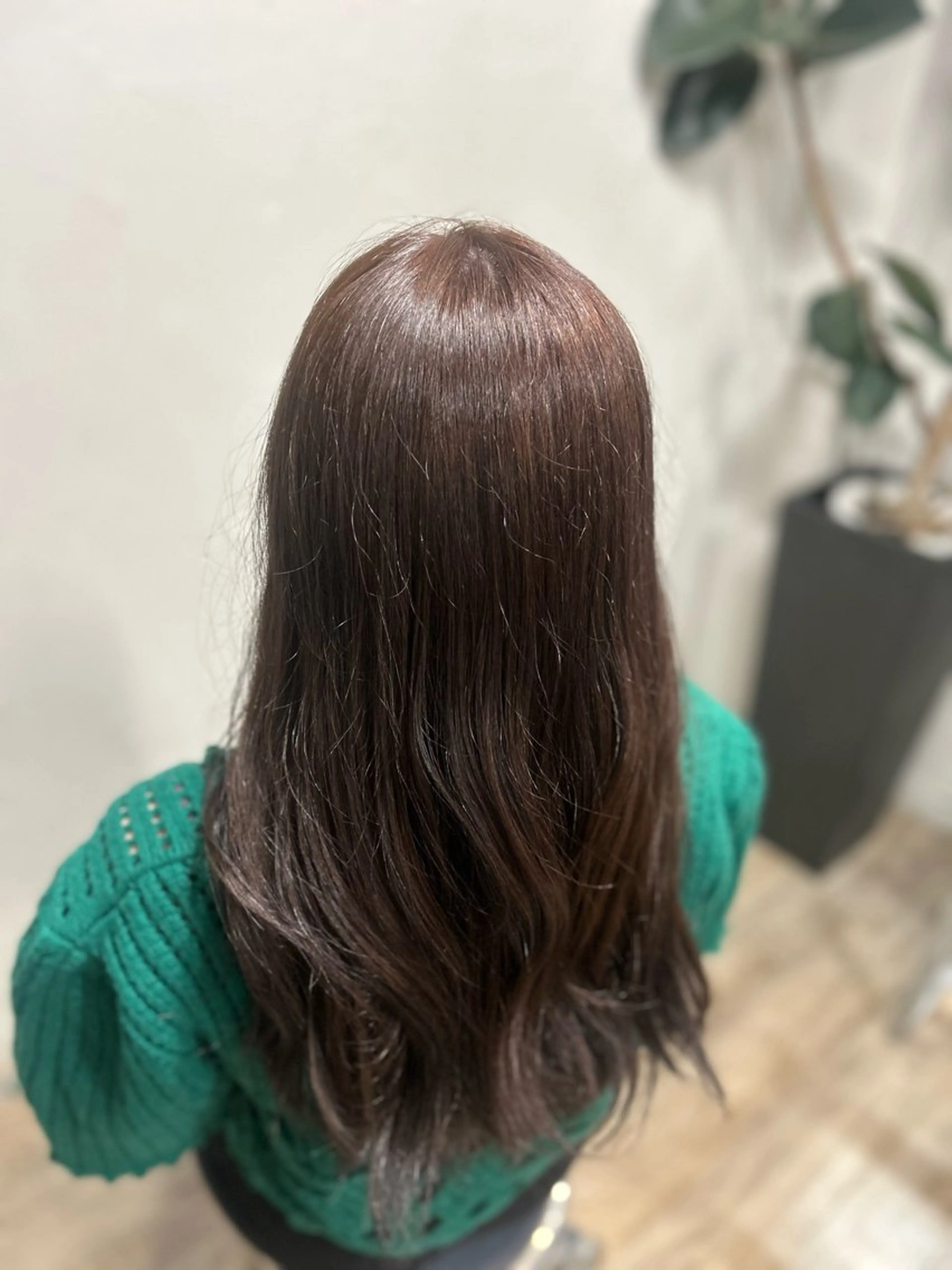 ロング カラー ラベンダーカラー ヨシタニ ヒナタのヘアスタイル